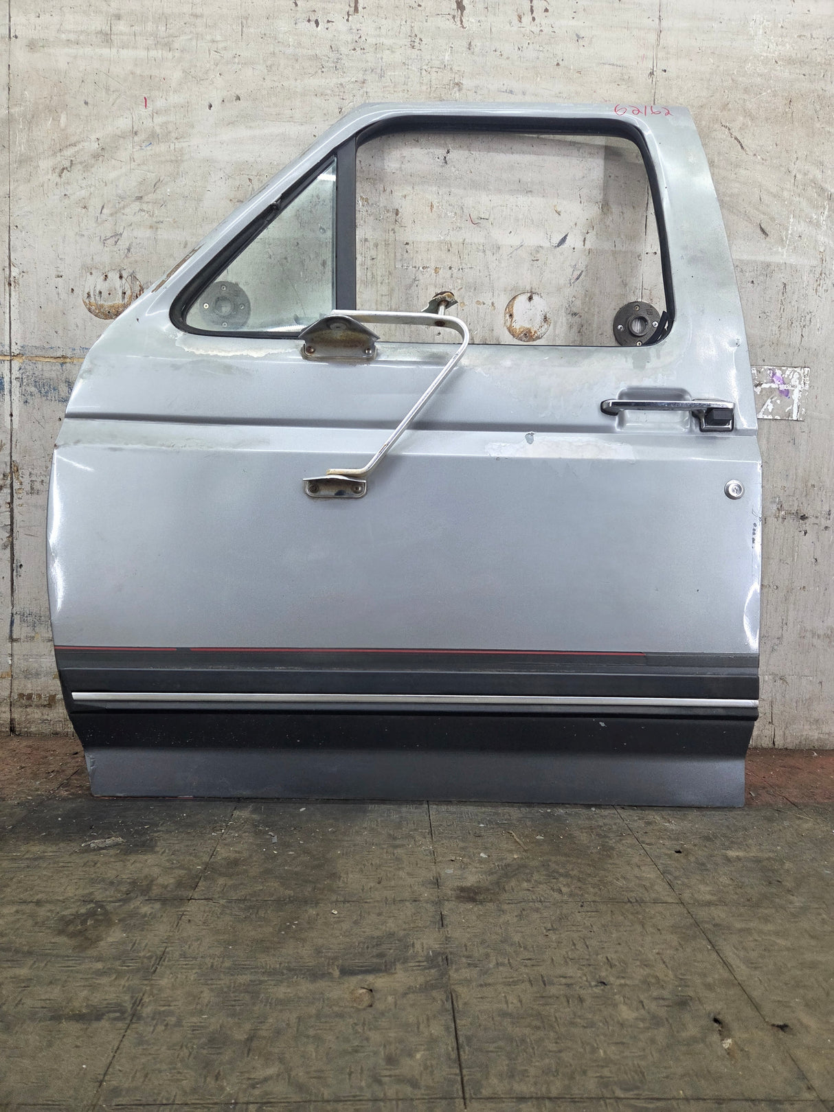 1987-1997 Ford F Series F250 F350 F450 F550 Driver Side Front Door LH