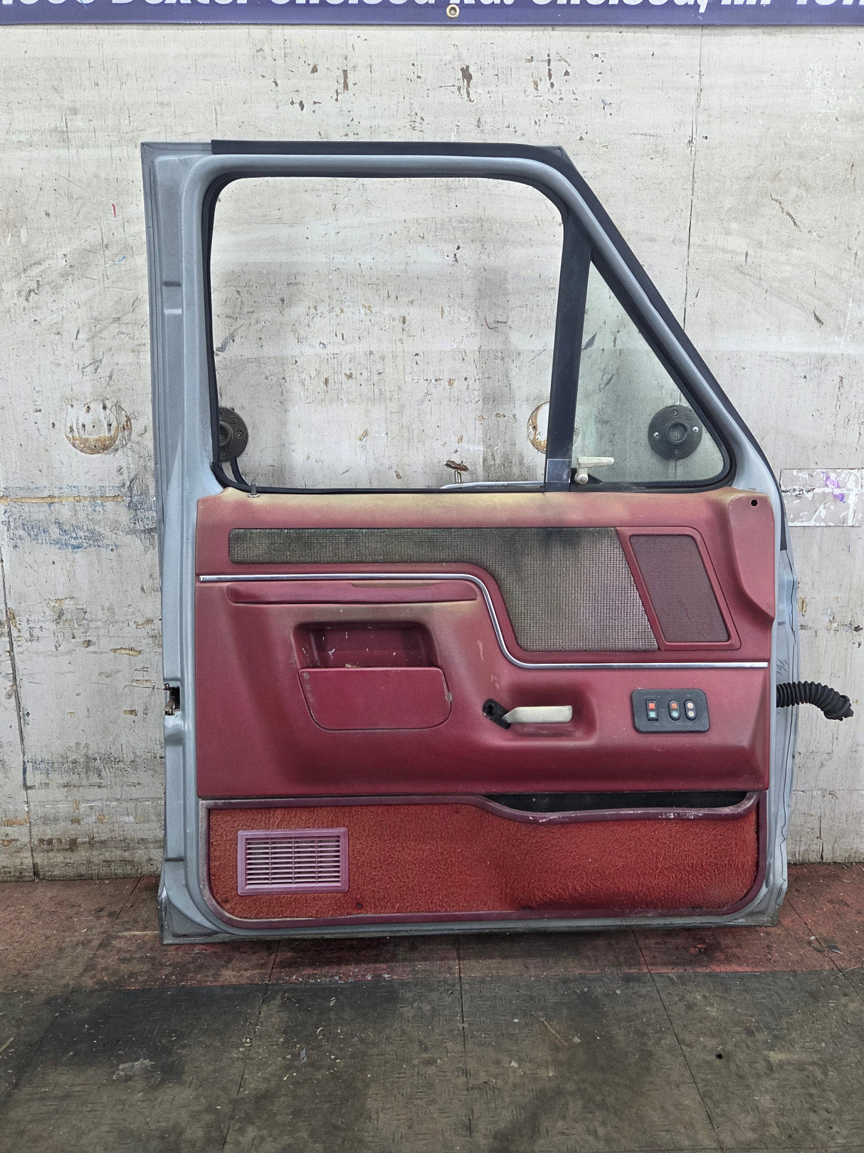1987-1997 Ford F Series F250 F350 F450 F550 Driver Side Front Door LH