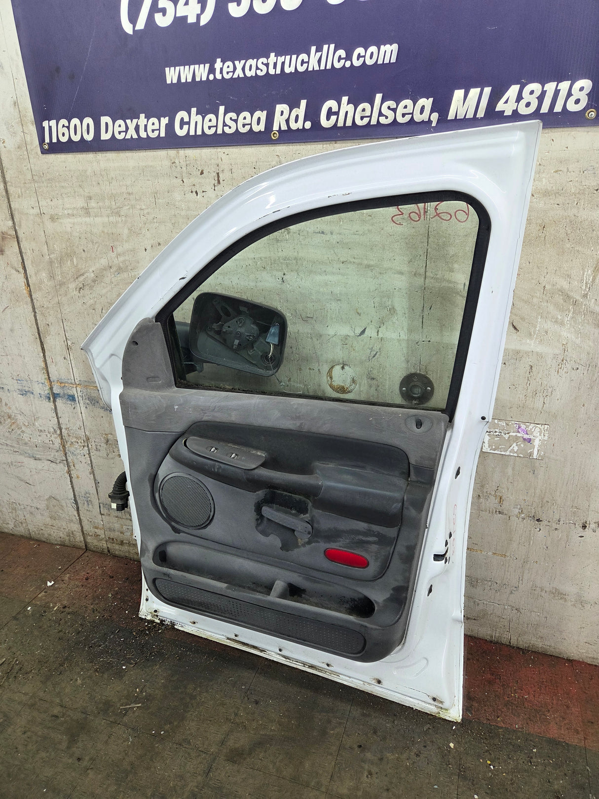 2003-2008 Dodge Ram 3rd Gen Passenger Side Front Quad Cab Crew Cab Door 1500 2500 3500 4500 5500