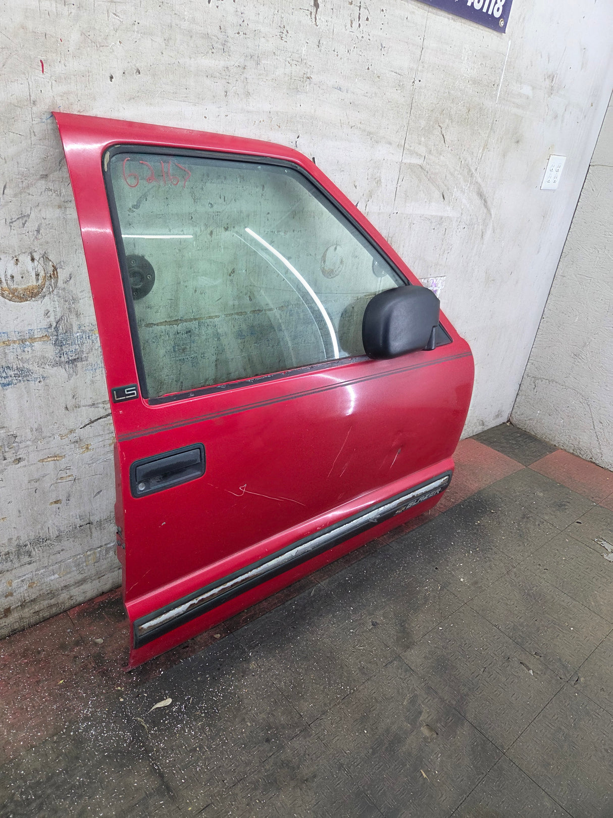 1994-2004 Chevrolet S10 / GMC Sonoma RH Passenger Side Front Door