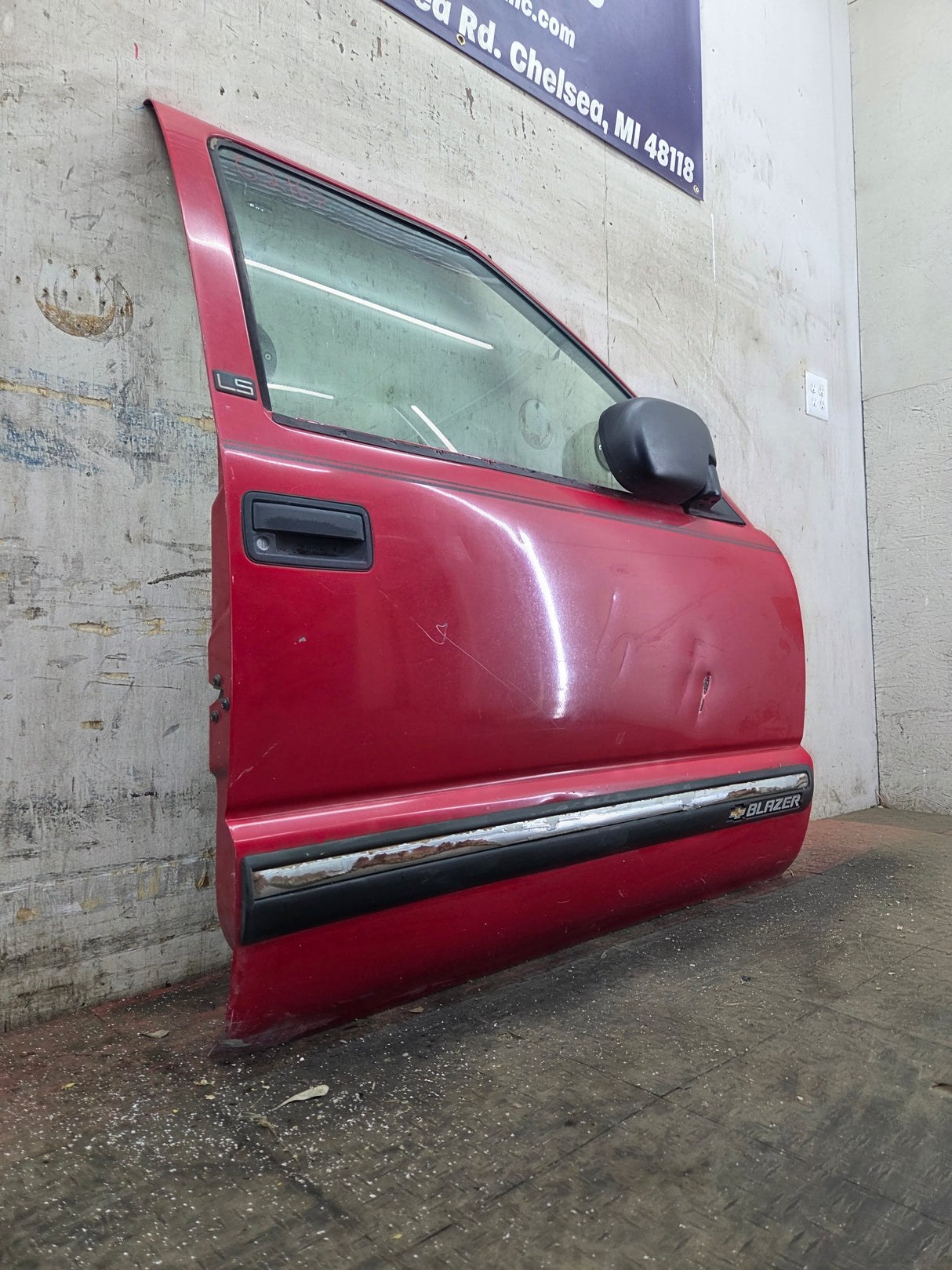 1994-2004 Chevrolet S10 / GMC Sonoma RH Passenger Side Front Door