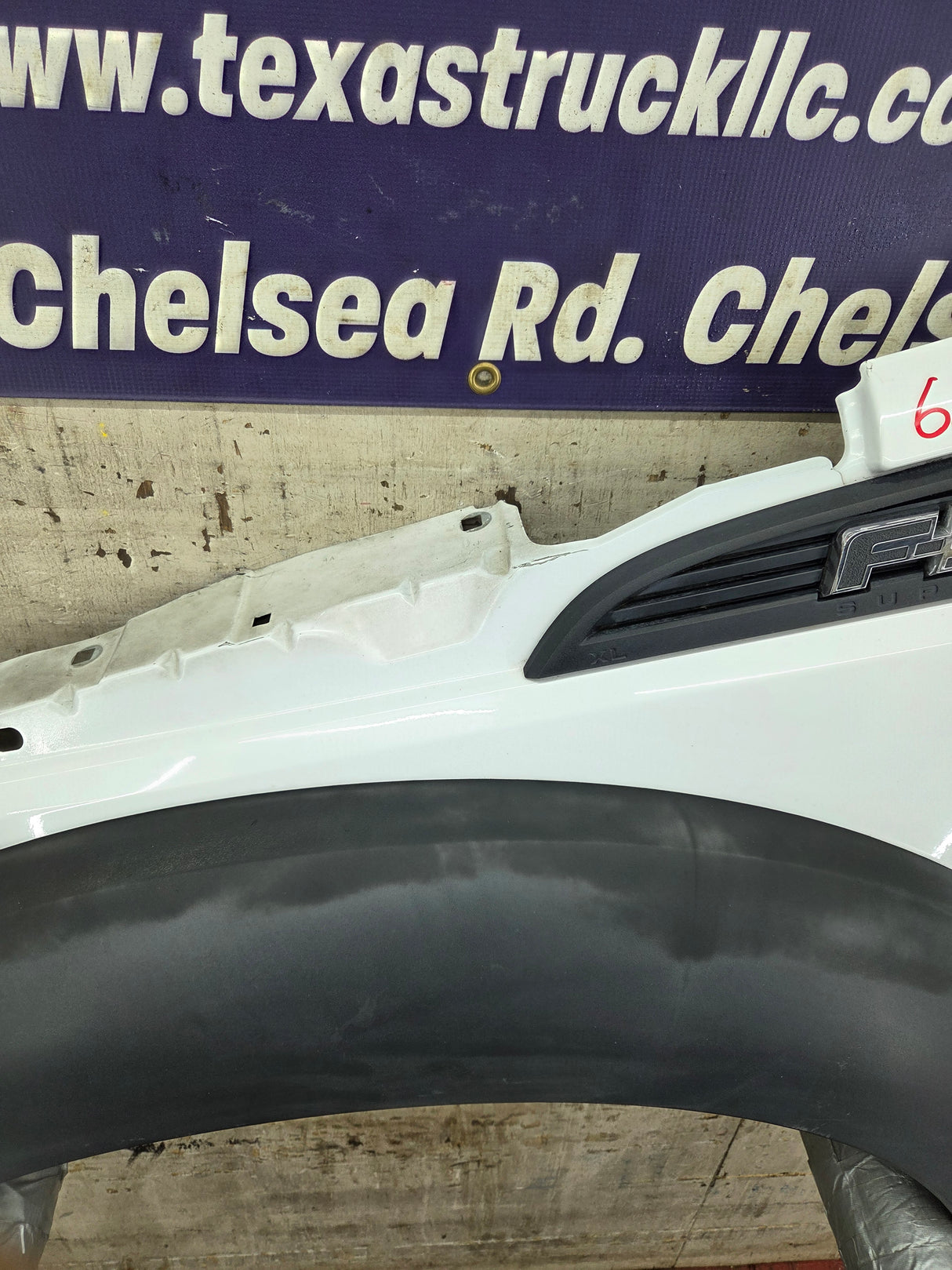 2011-2016 Ford Super Duty F450 F550 LH Driver Side Front Fender