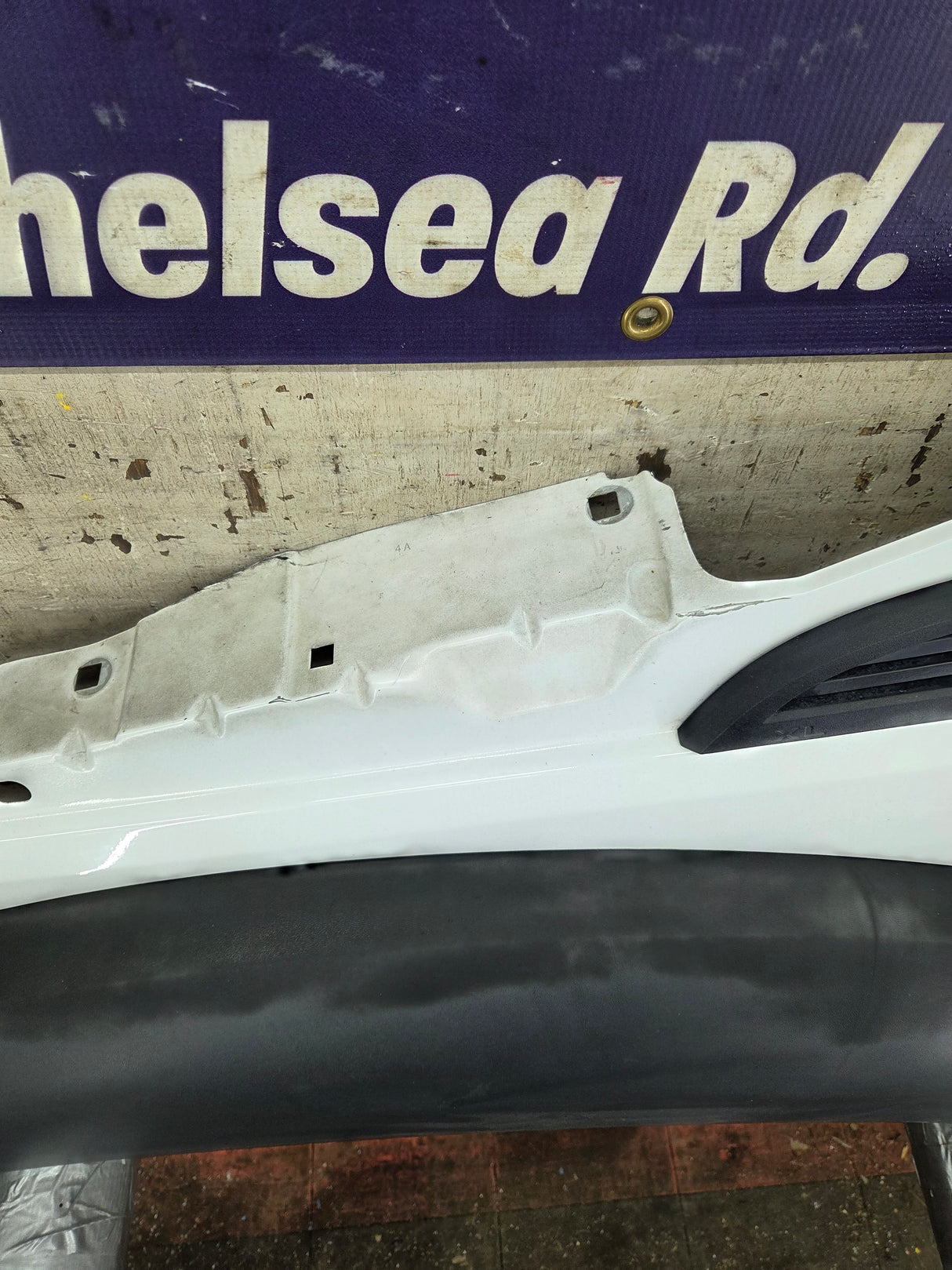 2011-2016 Ford Super Duty F450 F550 LH Driver Side Front Fender