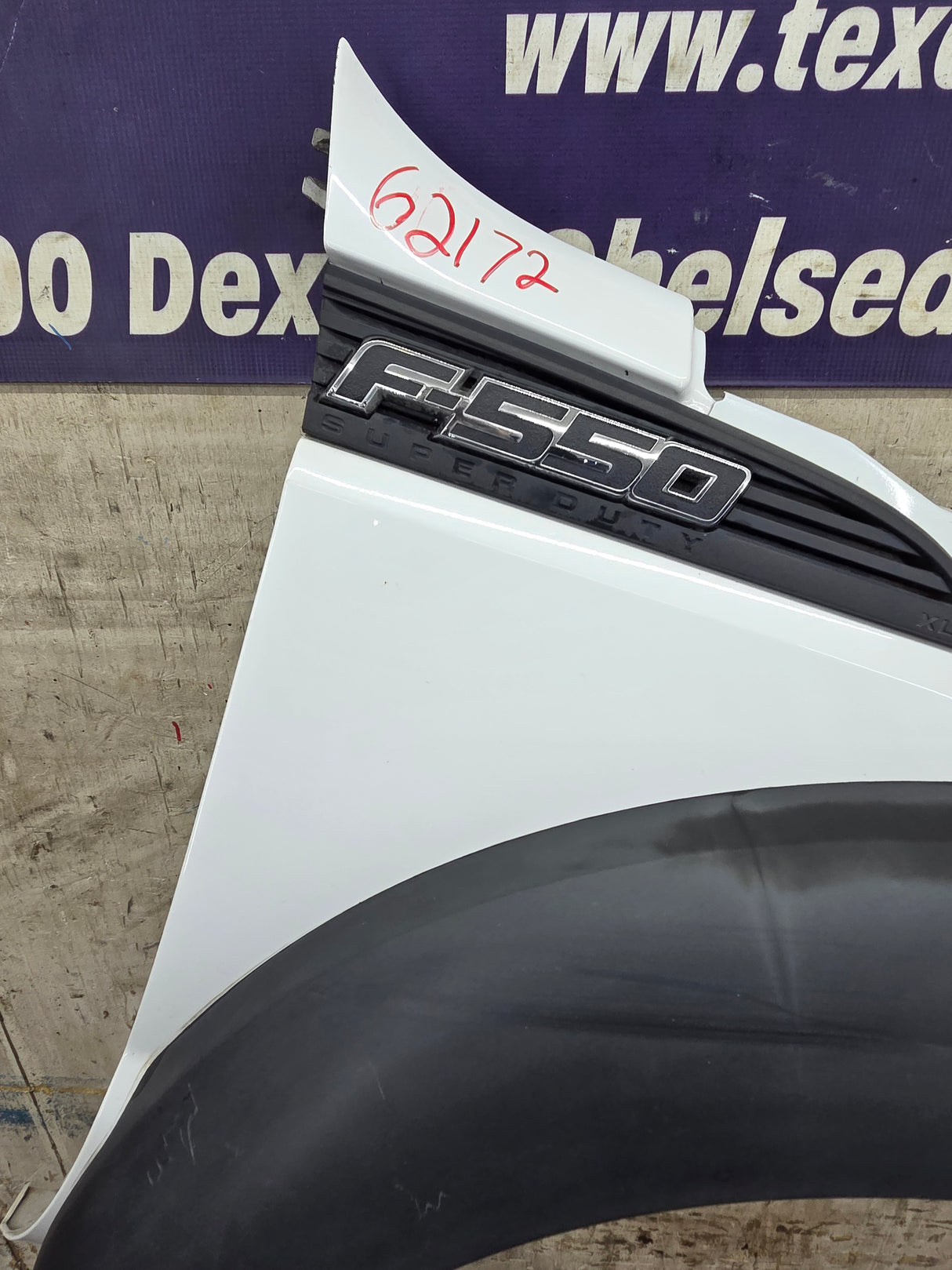 2011-2016 Ford Super Duty F450 F550 RH Passenger Side Front Fender