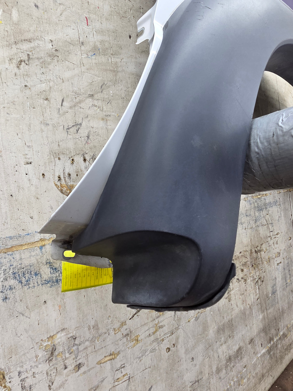 2011-2016 Ford Super Duty F450 F550 RH Passenger Side Front Fender