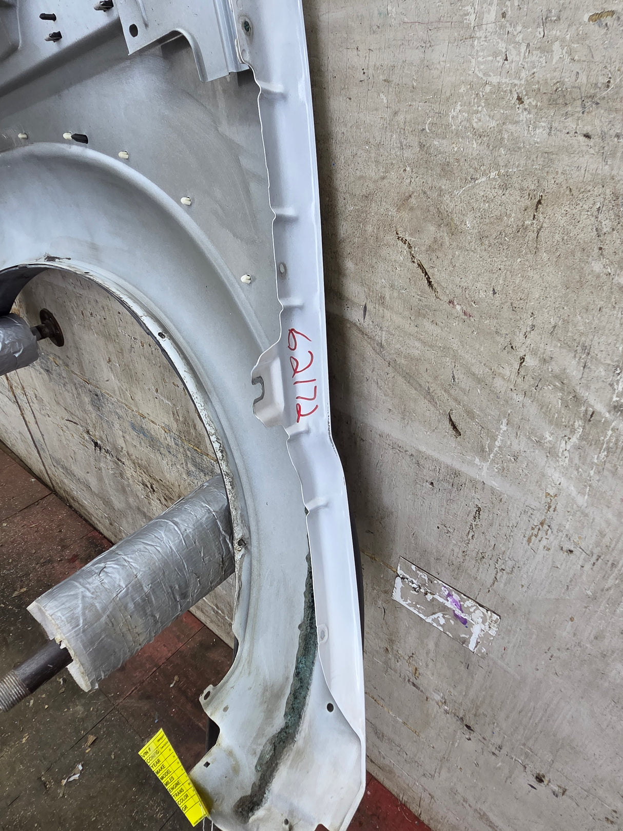 2011-2016 Ford Super Duty F450 F550 RH Passenger Side Front Fender