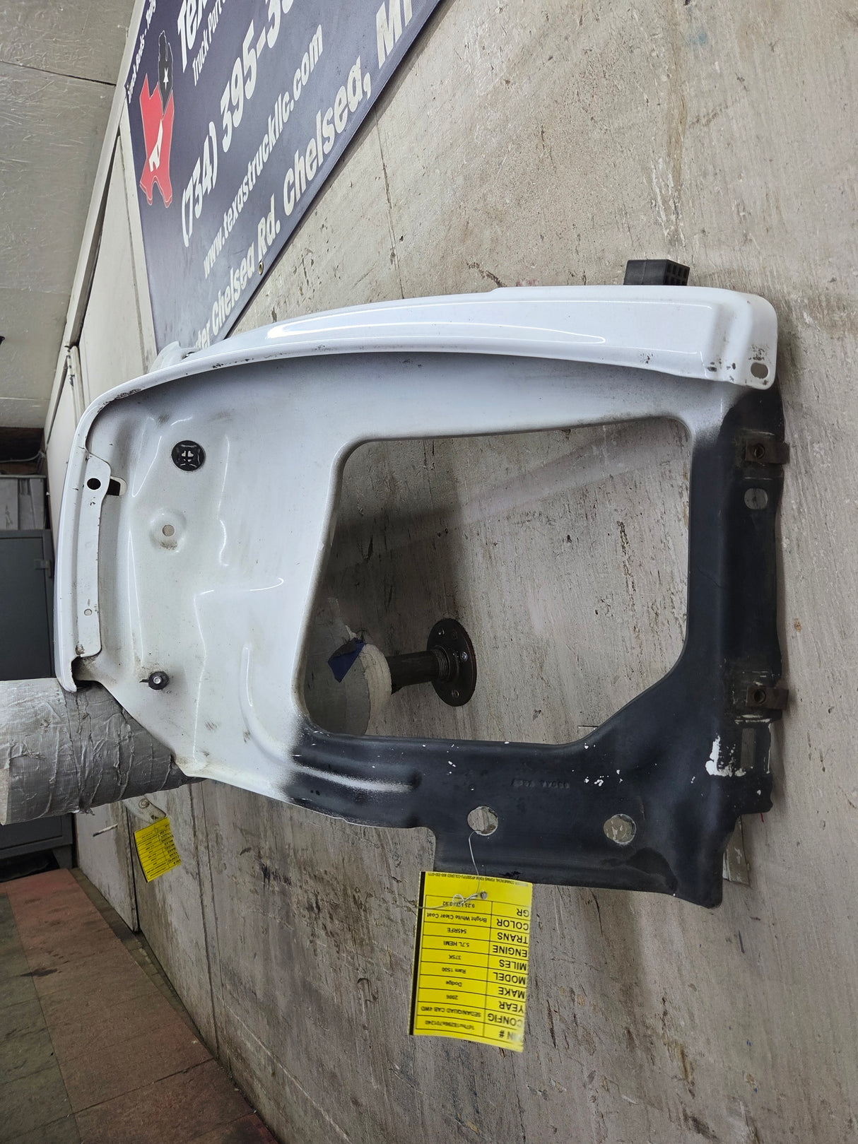 2006-2008 Dodge Ram 3rd Gen 1500 2500 3500 RH Passenger Side Fender