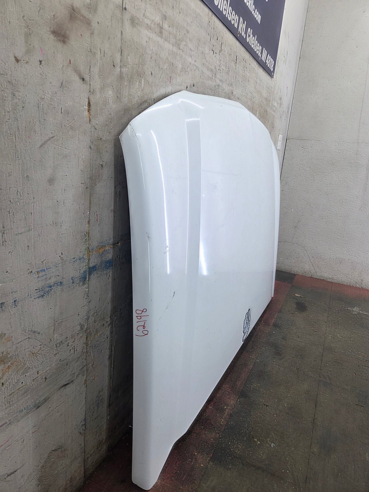 2003-2006 Chevrolet Silverado 1500 2500 'Cateye' Hood