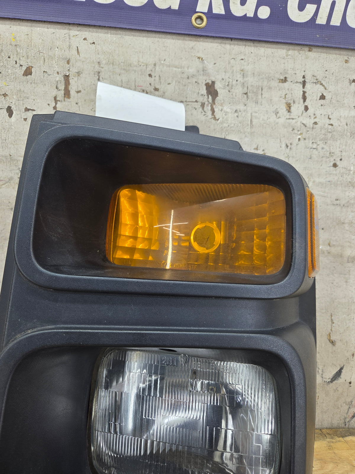 2008-2010 Ford Super Duty F250 F350 F450 F550 LH Driver Side Head Light 7C34-13101-A