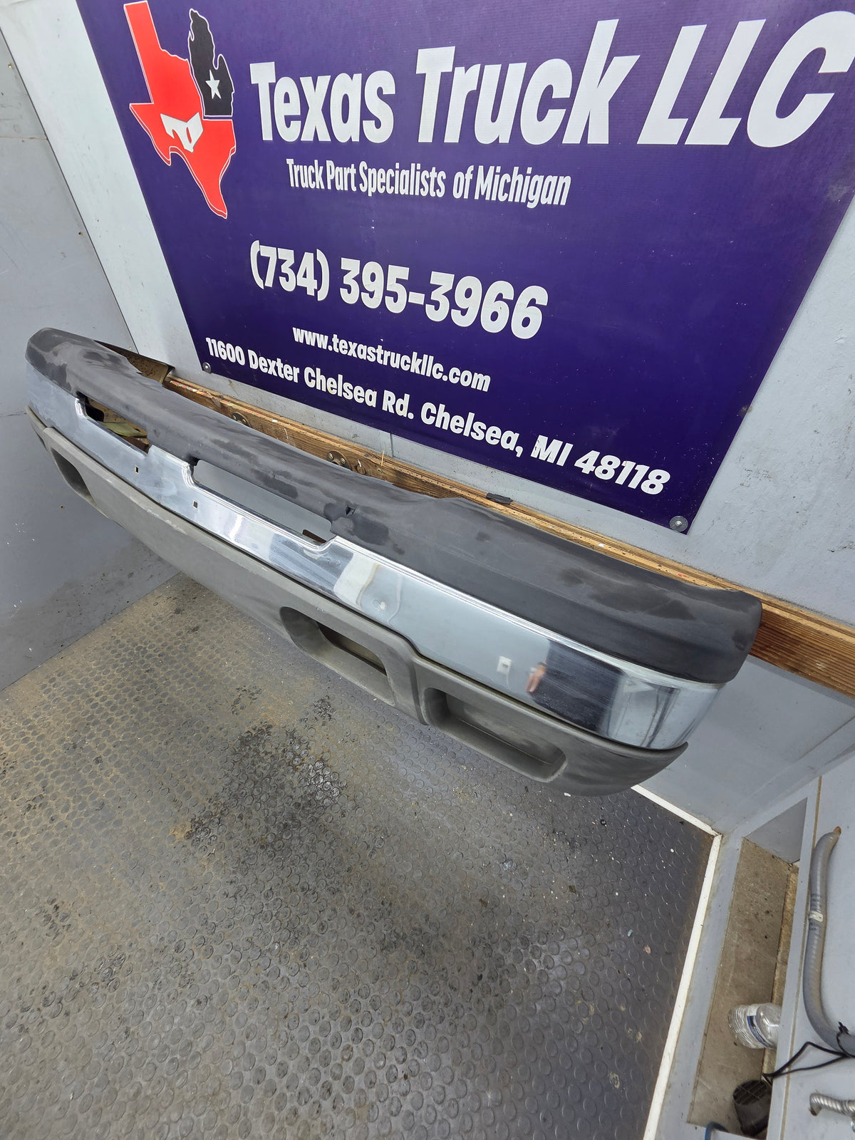 2003-2007 Chevrolet Silverado 1500 'Cateye' Front Bumper