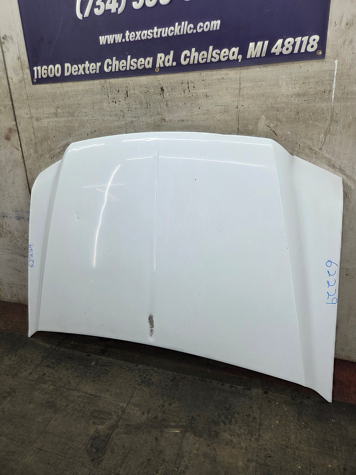 1999-2007 Ford Super Duty Hood F250 F350 F450 F550
