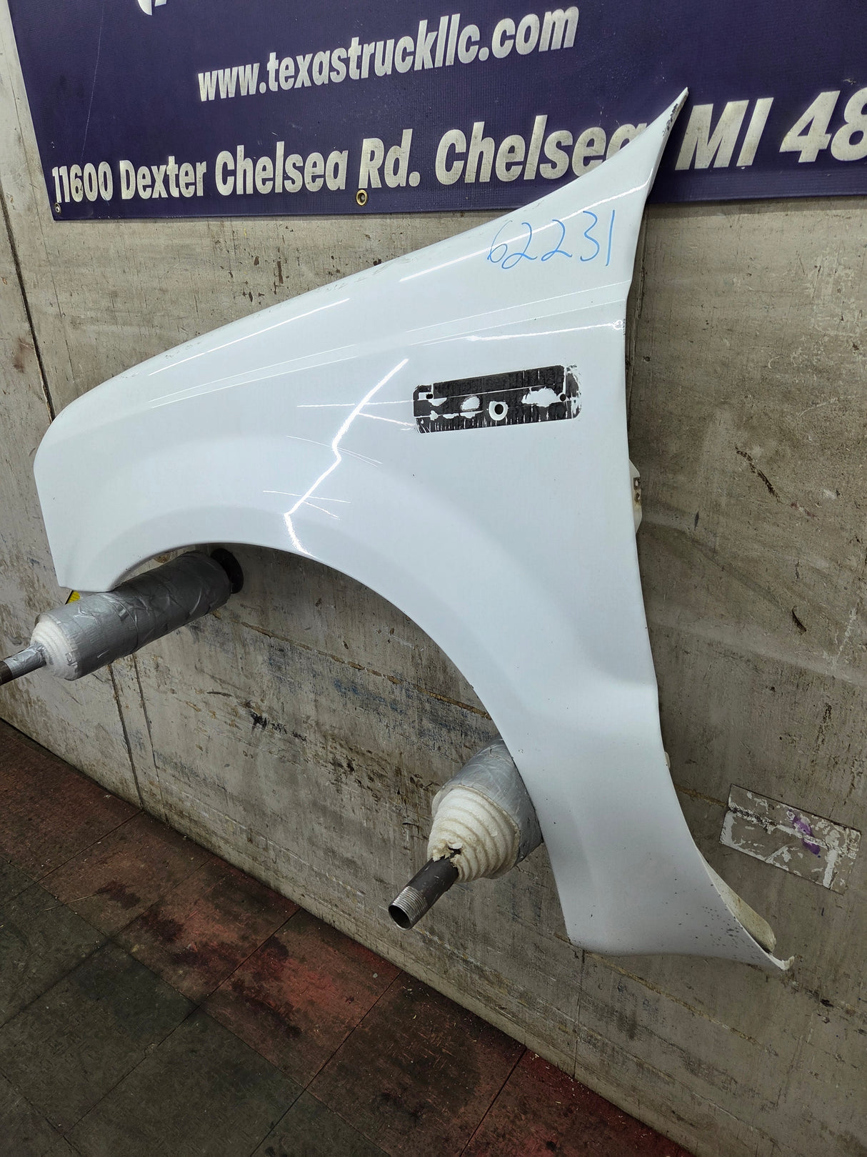 1999-2007 Ford Super Duty LH Driver Side Front Fender F250 F350 F450 F550 Excursion