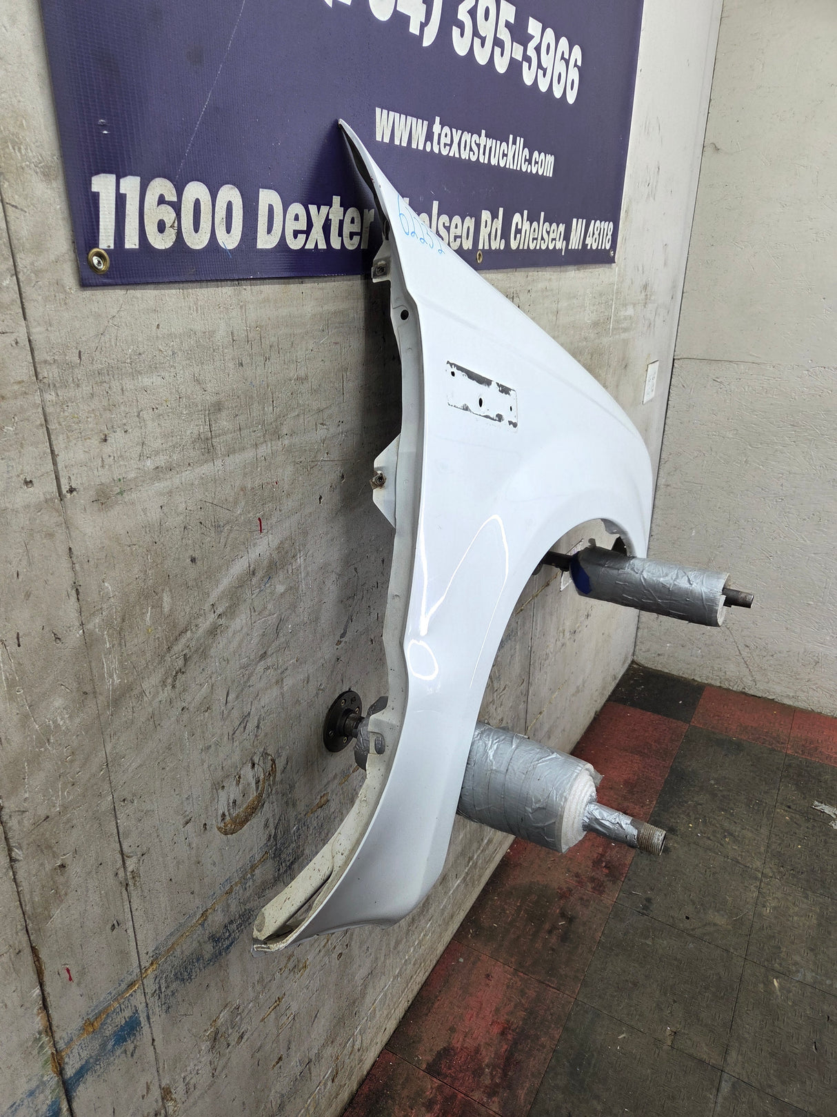 1999-2007 Ford Super Duty RH Passenger Side Front Fender F250 F350 F450 F550 Excursion