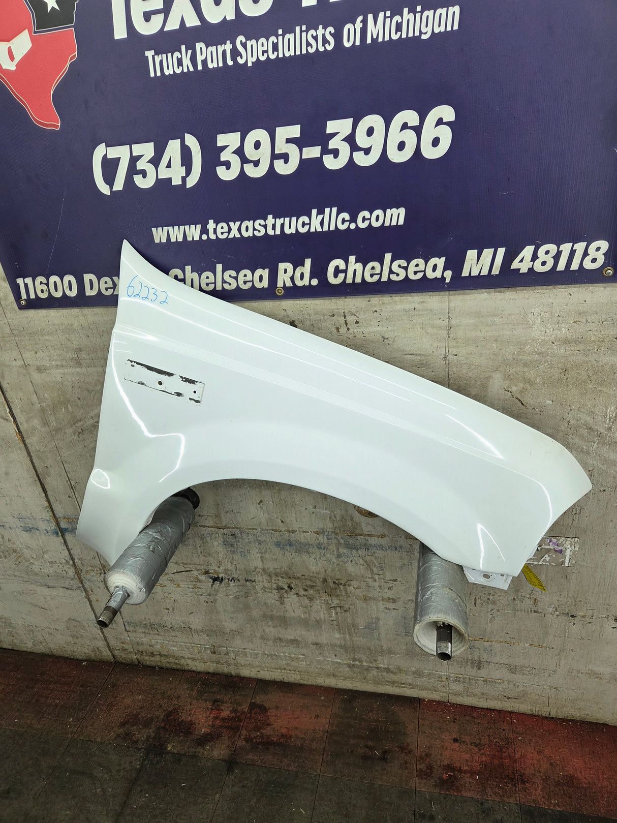 1999-2007 Ford Super Duty RH Passenger Side Front Fender F250 F350 F450 F550 Excursion