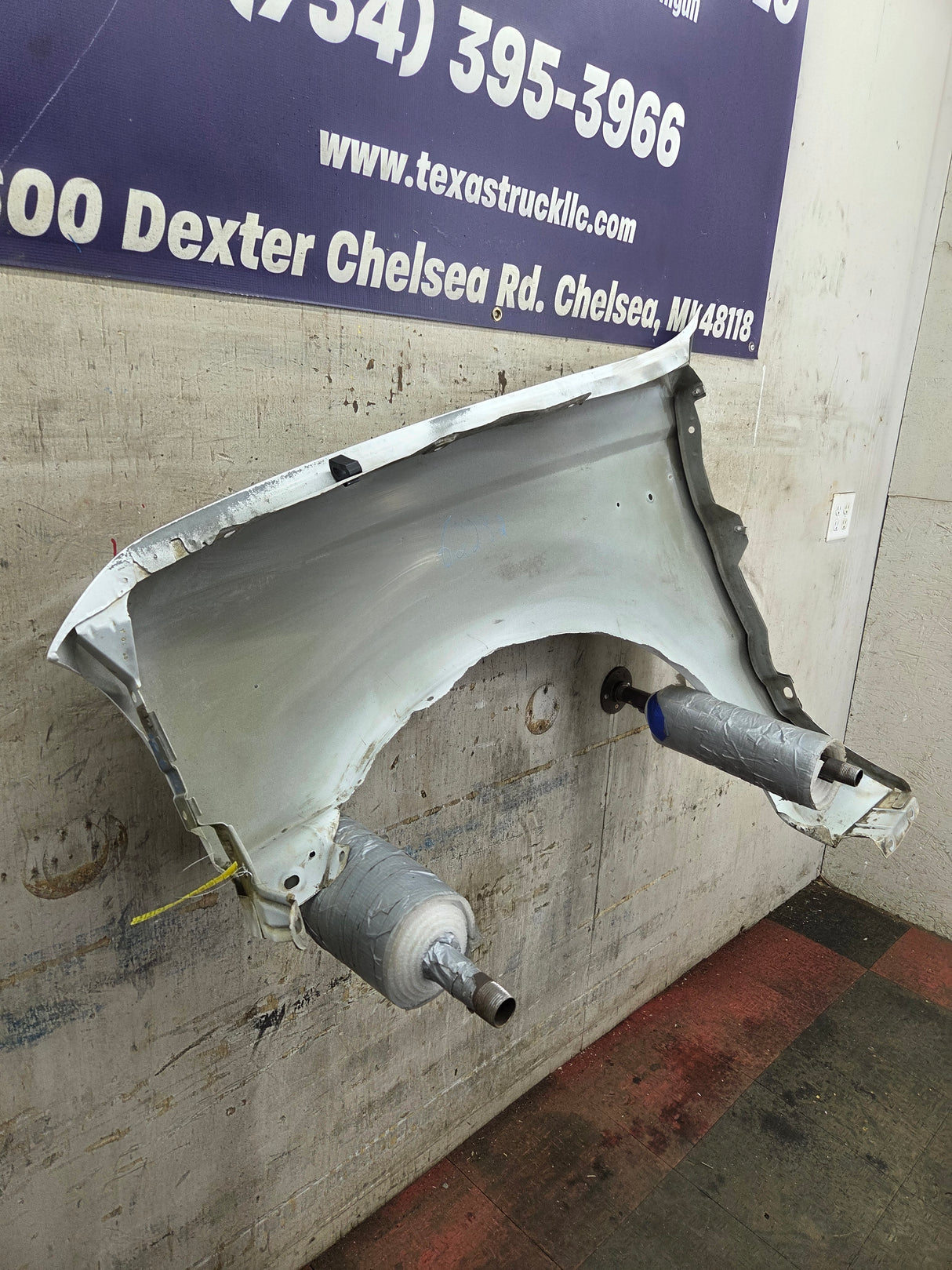 1999-2007 Ford Super Duty RH Passenger Side Front Fender F250 F350 F450 F550 Excursion