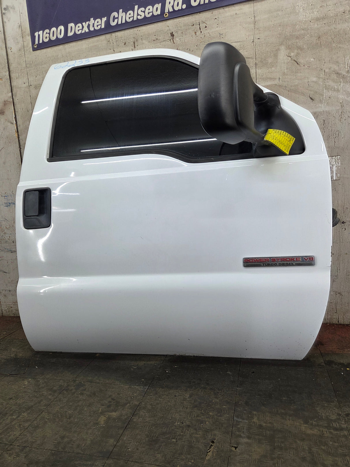 1999-2007 Ford Super Duty RH Passenger Side Front Door F250 F350 F450 F550