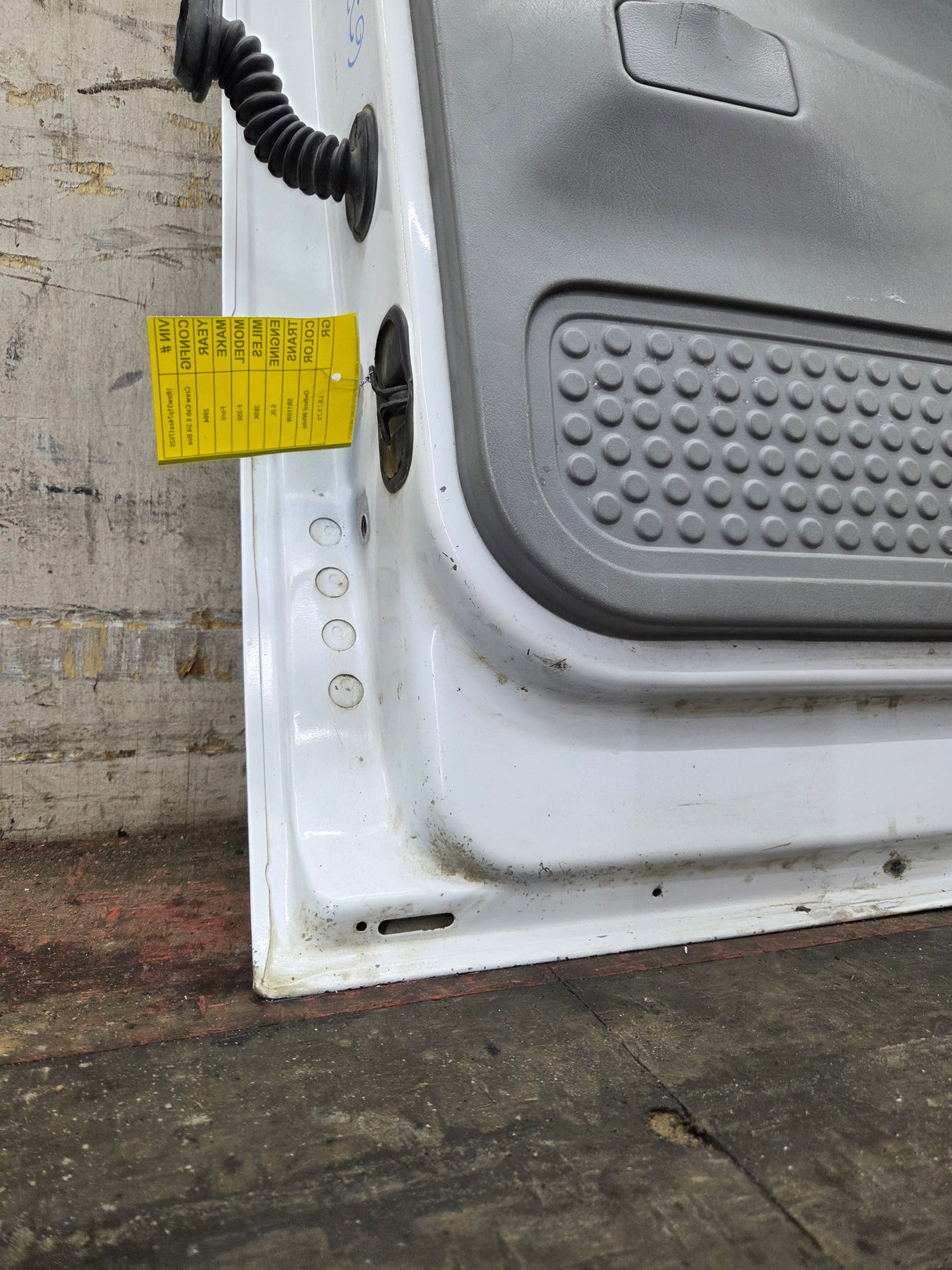 1999-2007 Ford Super Duty RH Passenger Side Rear Crew Cab Door F250 F350 F450 F550 *Damage*