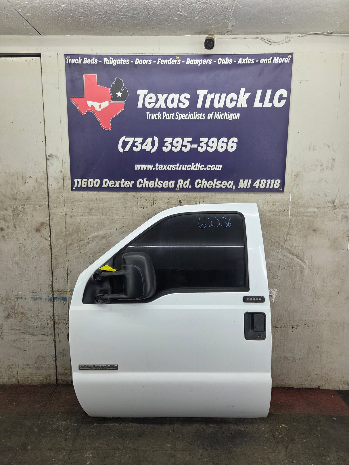 1999-2007 Ford Super Duty LH Driver Side Front Door F250 F350 F450 F550
