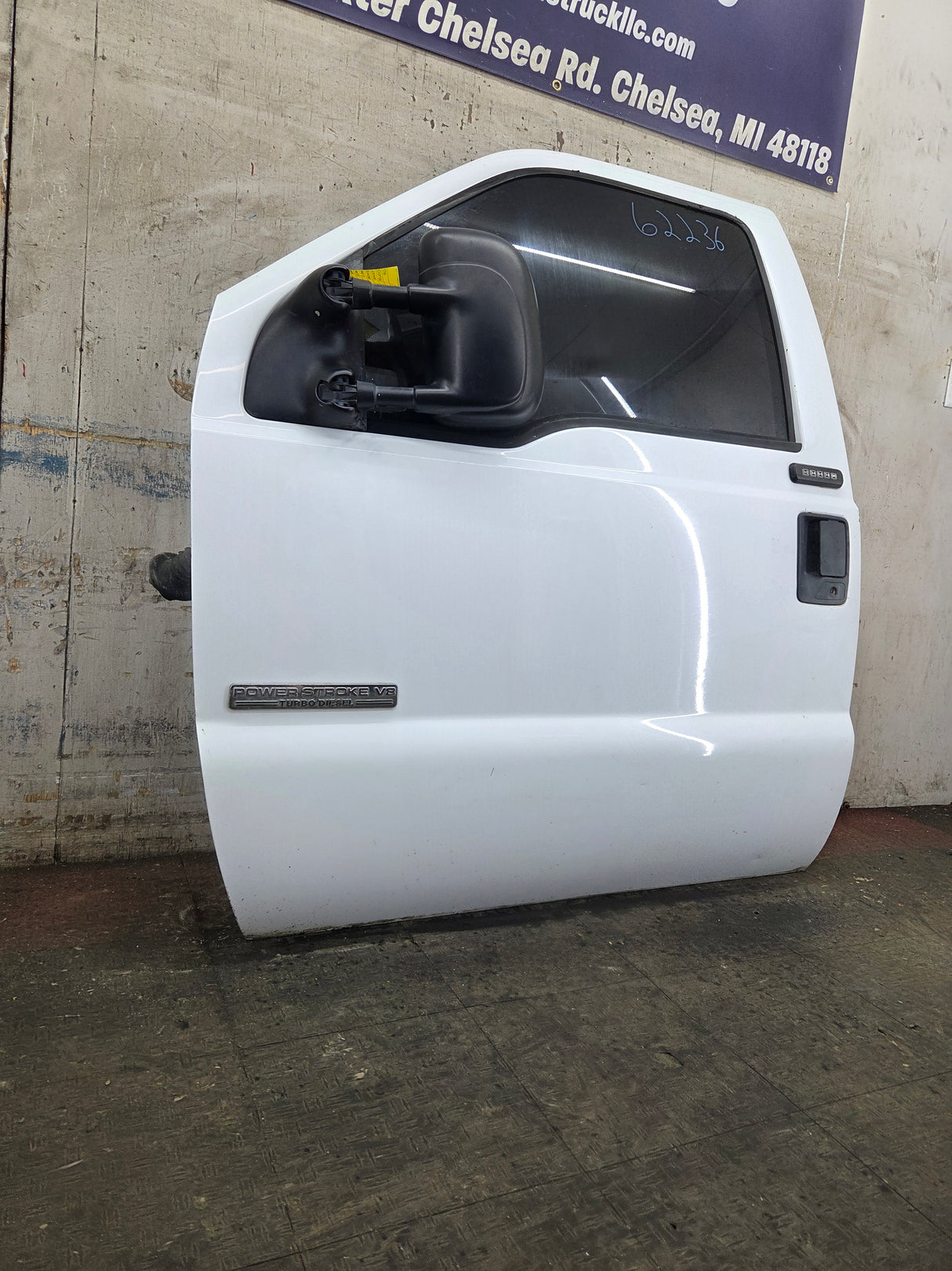 1999-2007 Ford Super Duty LH Driver Side Front Door F250 F350 F450 F550