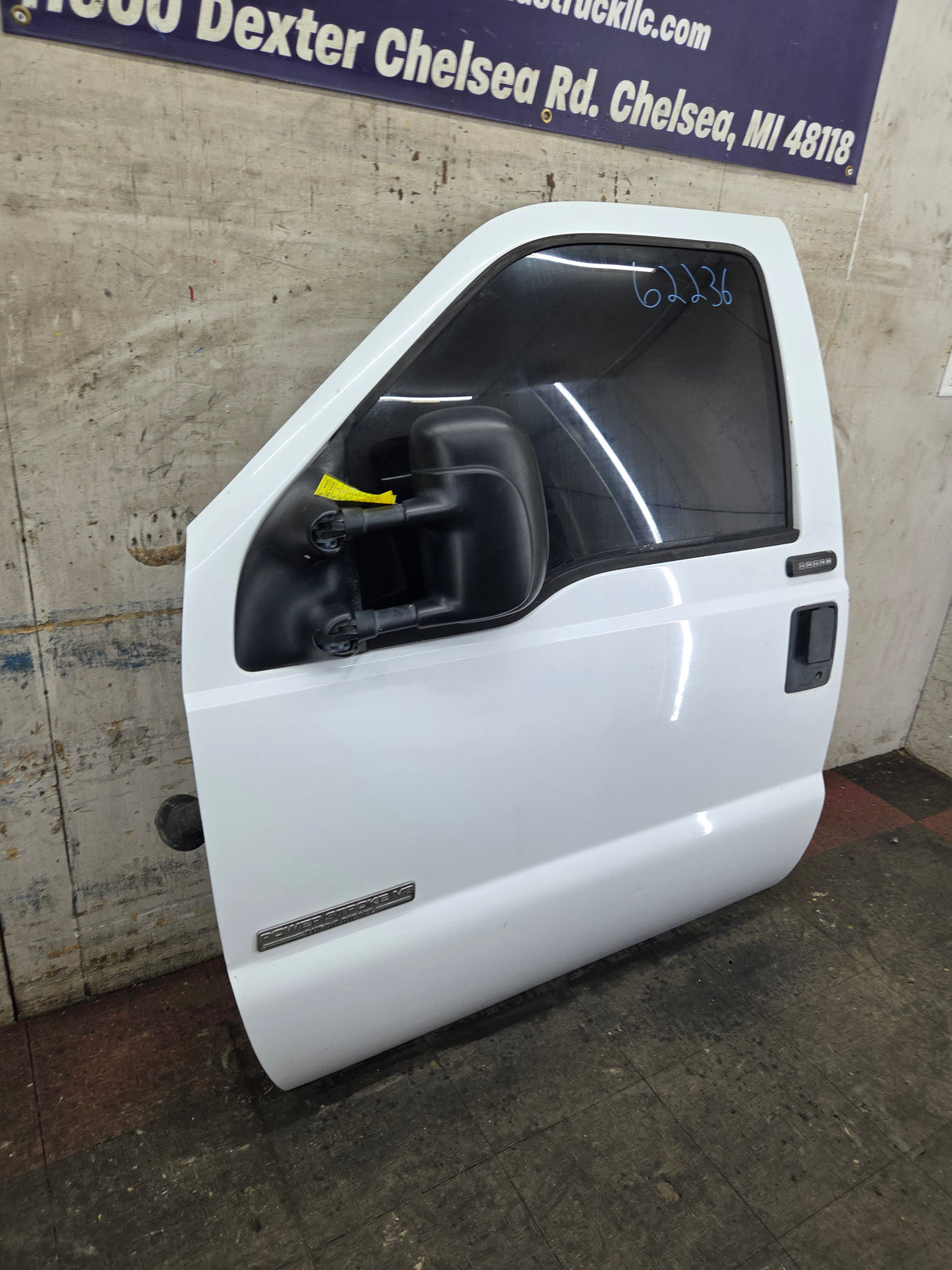 1999-2007 Ford Super Duty LH Driver Side Front Door F250 F350 F450 F550