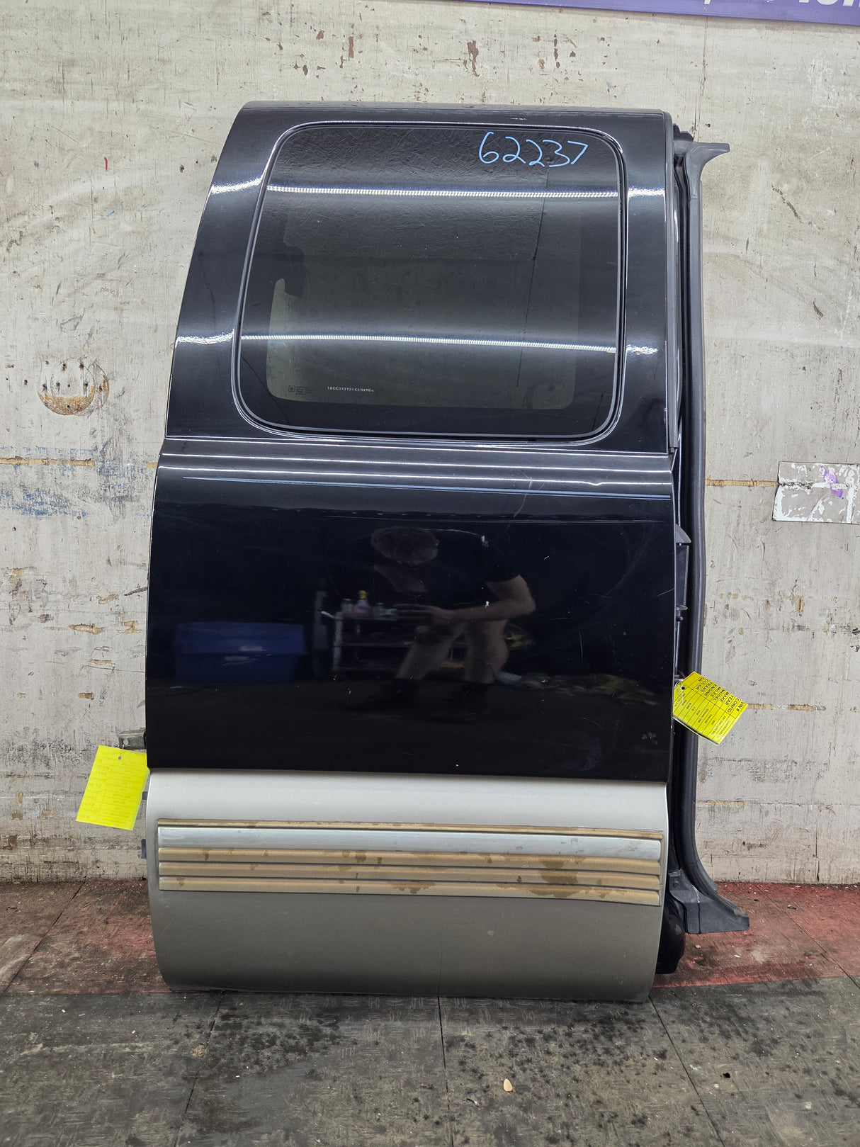 1999-2006 Chevrolet Silverado / GMC Sierra 1500 2500 3500 HD Rear Passenger side Extended Cab Rear Door