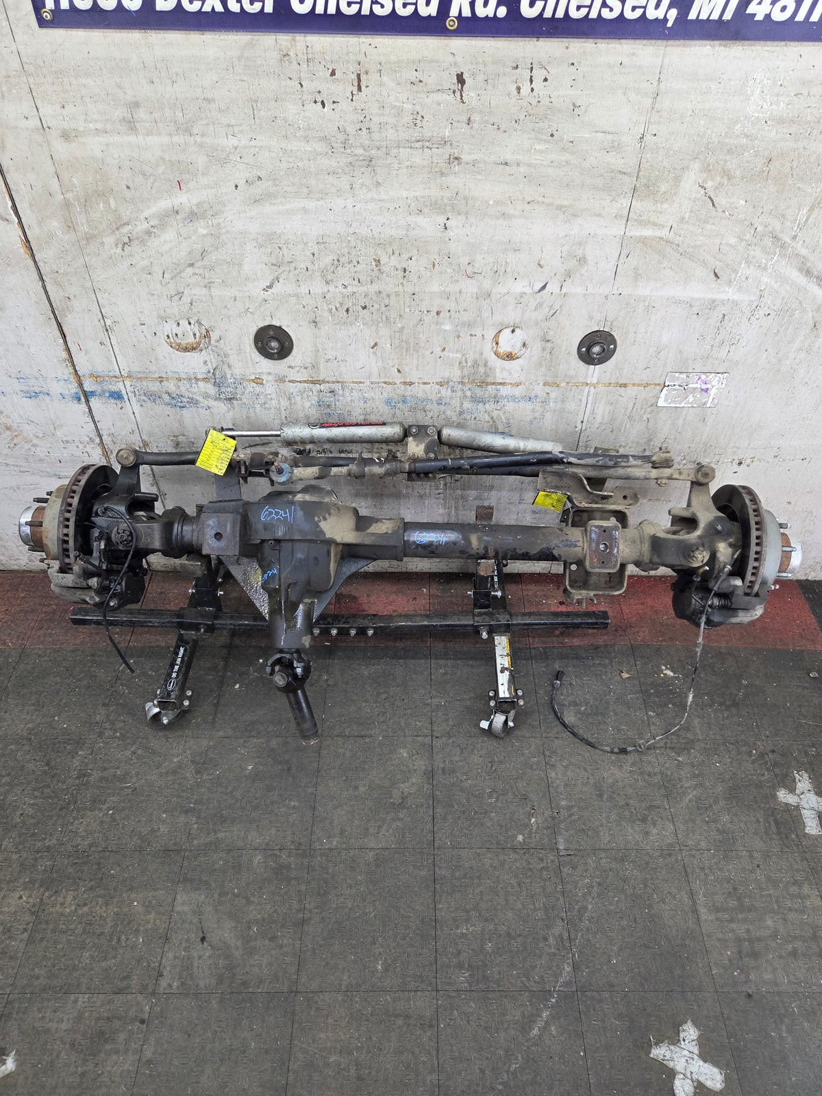 1999-2004 Ford Super Duty F250 F350 SRW Front Axle 3.73 Gear Ratio