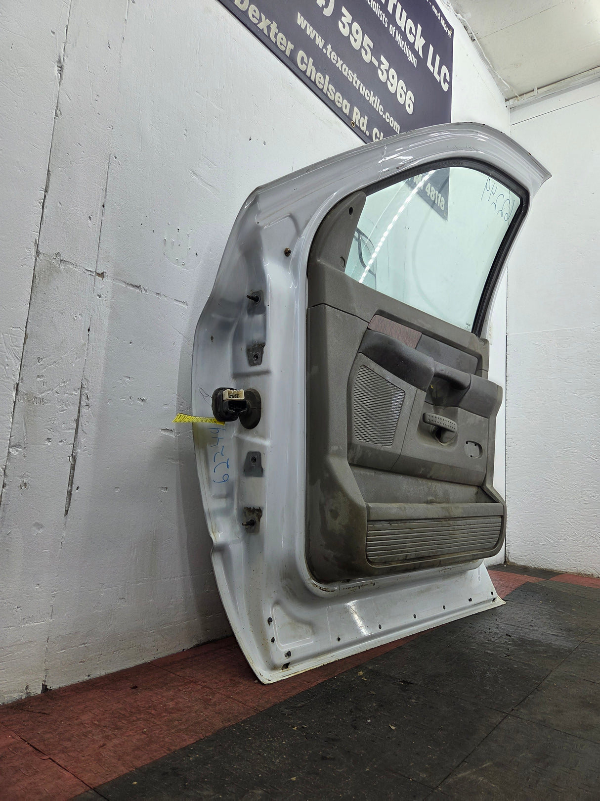 2003-2008 Dodge Ram 3rd Gen Passenger Side Front Quad Cab Crew Cab Door 1500 2500 3500 4500 5500