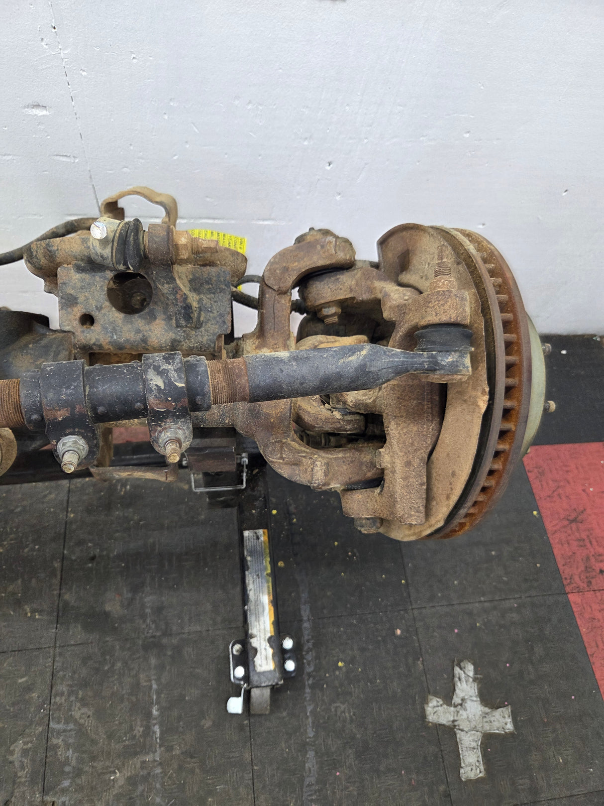 2006-2007 Dodge Ram 2500 3500 8 Lug Front Axle 3.73 Gear Ratio 3rd Gen