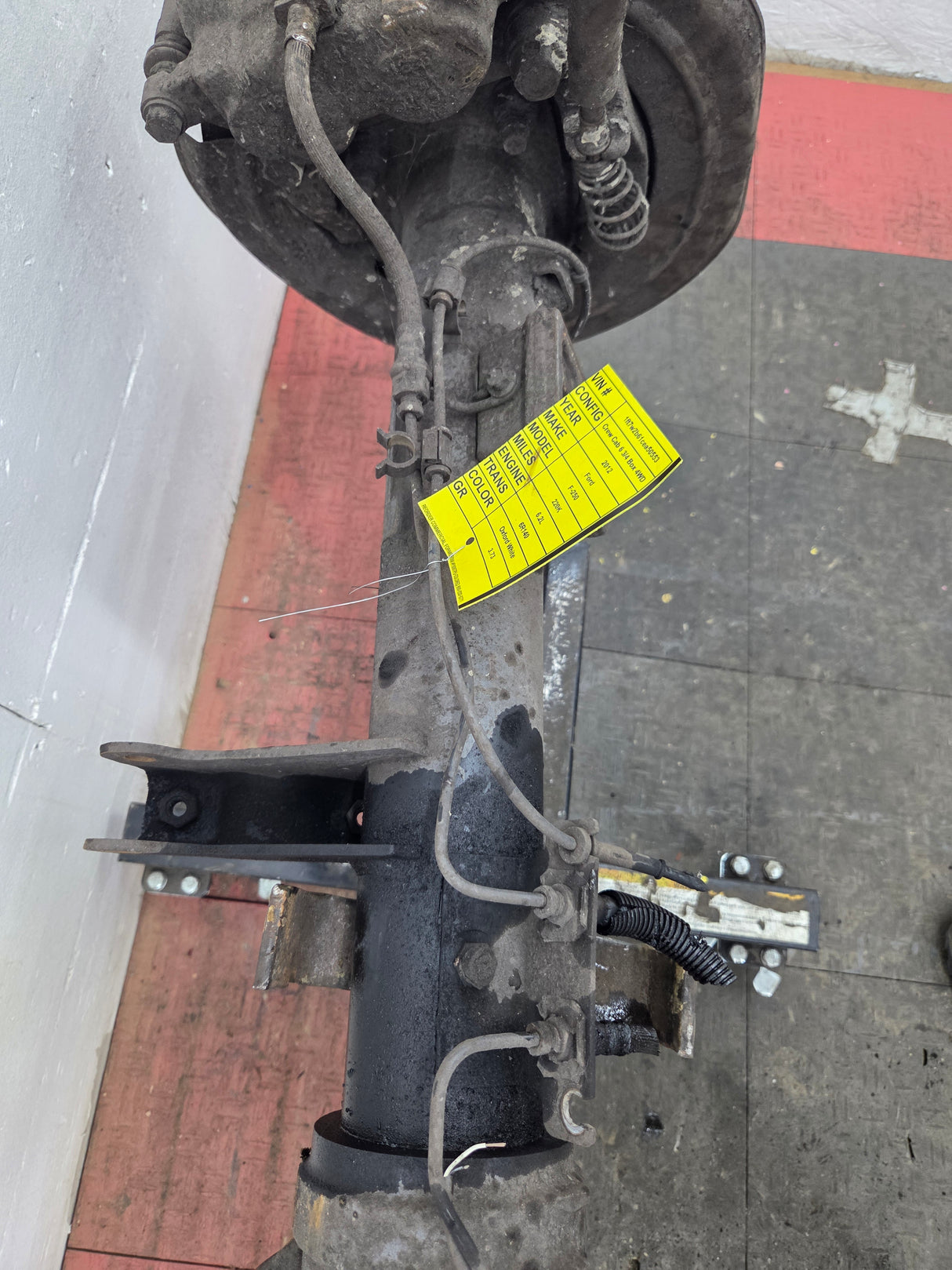 2011-2012 Ford Super Duty F250 F350 Rear Axle 3.73 Gear Ratio Electric Locking Rear End 220k Miles