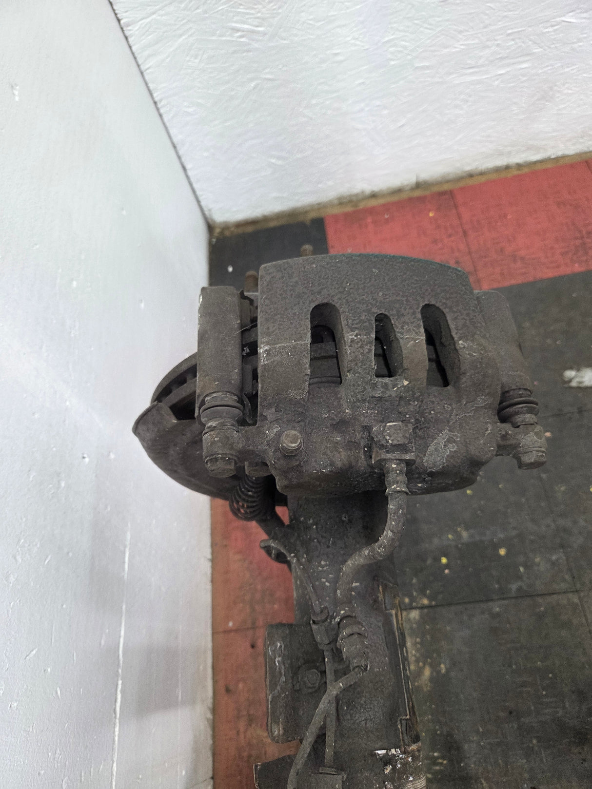 2011-2012 Ford Super Duty F250 F350 Rear Axle 3.73 Gear Ratio Electric Locking Rear End 220k Miles