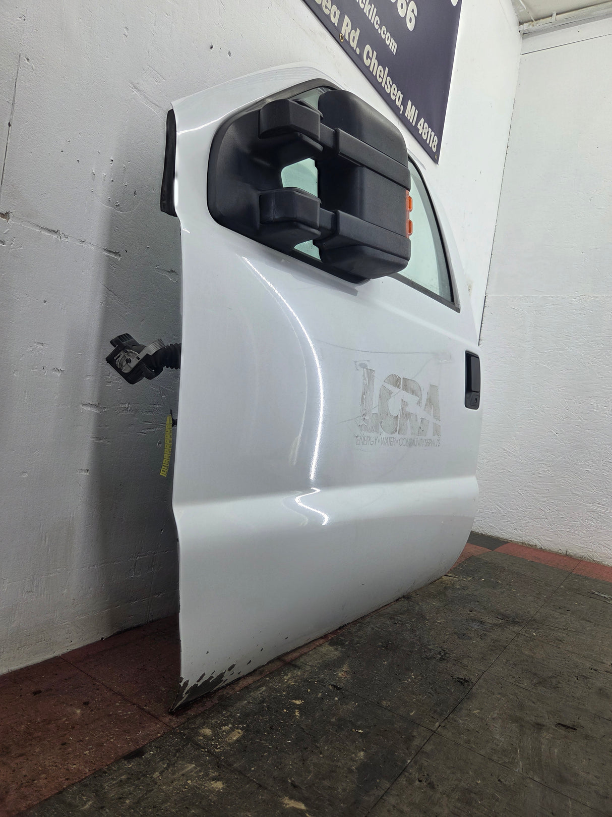 2012-2016 Ford Super Duty LH Driver Side Front Door F250 F350 F450 F550