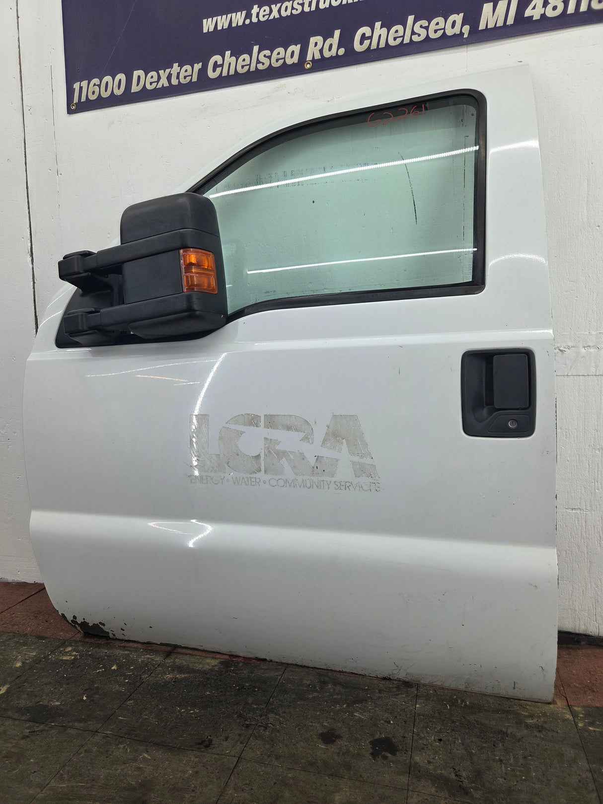 2012-2016 Ford Super Duty LH Driver Side Front Door F250 F350 F450 F550