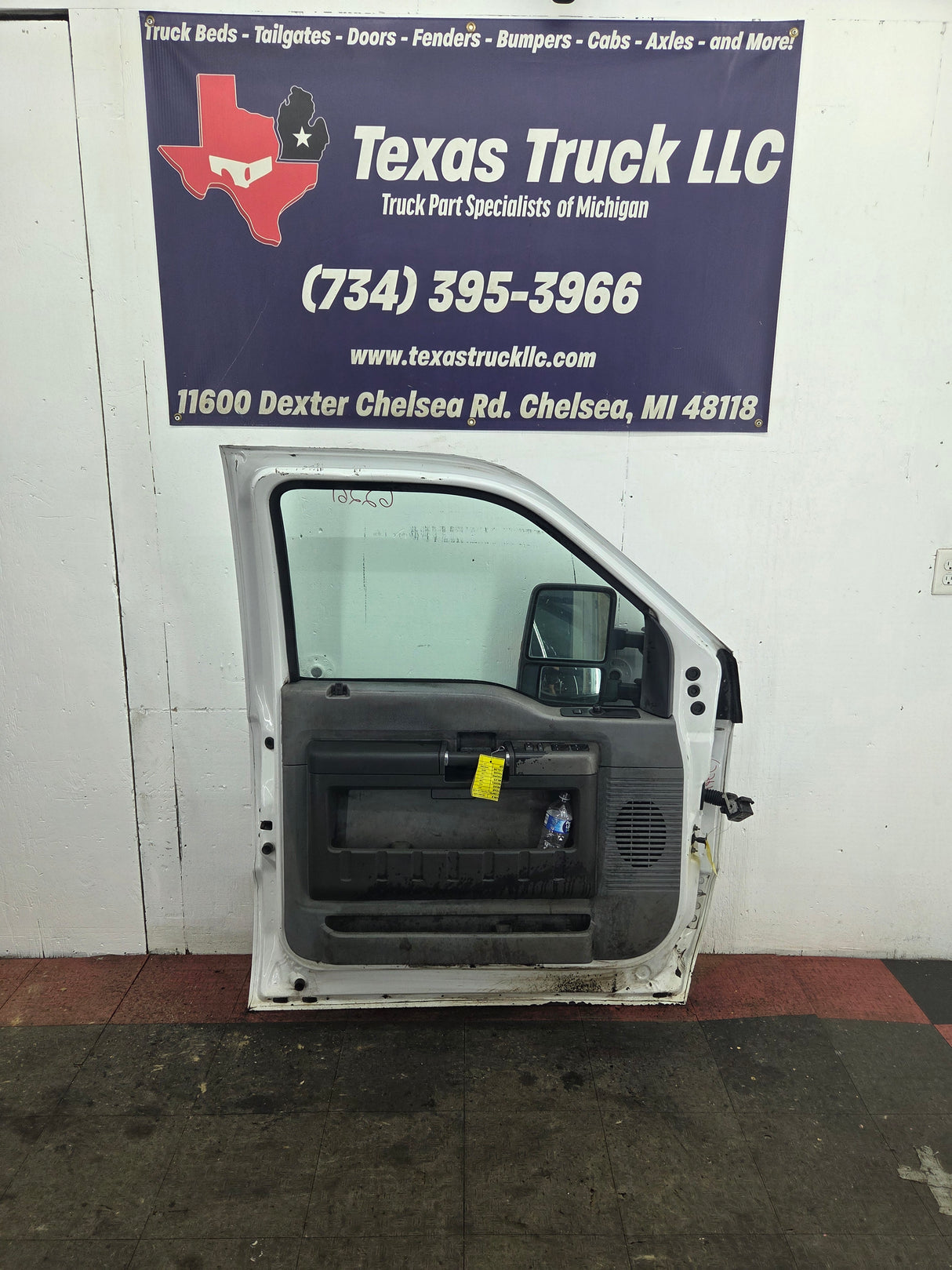 2012-2016 Ford Super Duty LH Driver Side Front Door F250 F350 F450 F550