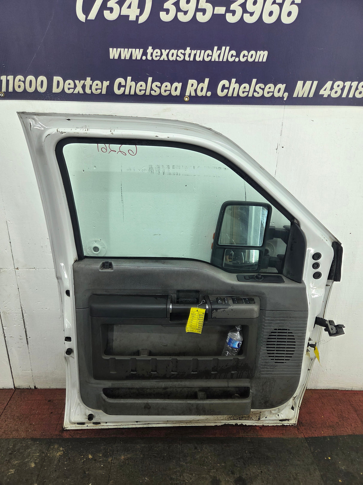 2012-2016 Ford Super Duty LH Driver Side Front Door F250 F350 F450 F550