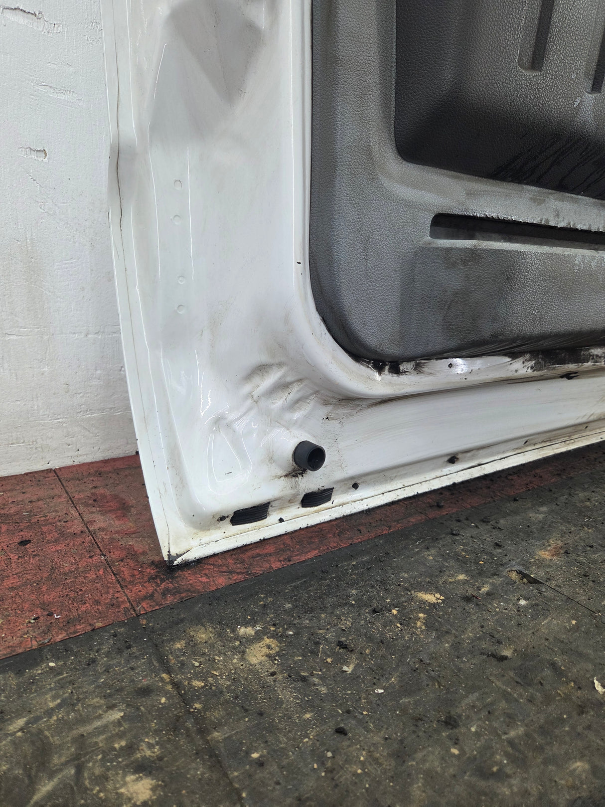 2012-2016 Ford Super Duty LH Driver Side Front Door F250 F350 F450 F550