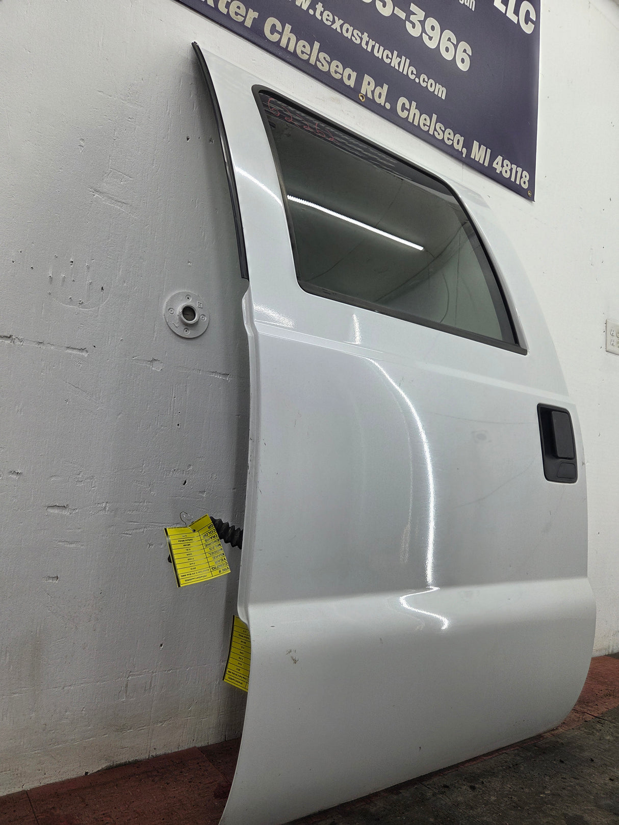 2012-2016 Ford Super Duty Driver Rear Door LH Crew Cab F250 F350 F450 F550