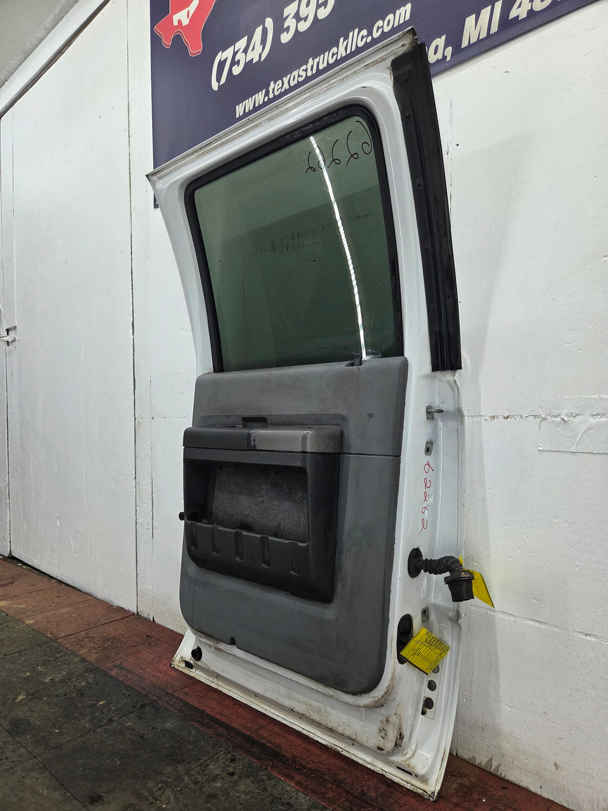 2012-2016 Ford Super Duty Driver Rear Door LH Crew Cab F250 F350 F450 F550
