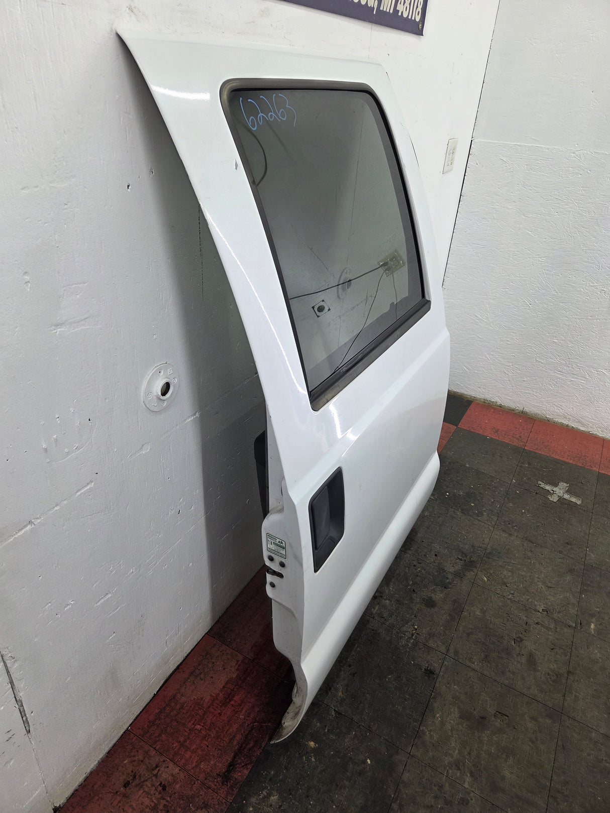 2012-2016 Ford Super Duty Driver Rear Door LH Crew Cab F250 F350 F450 F550