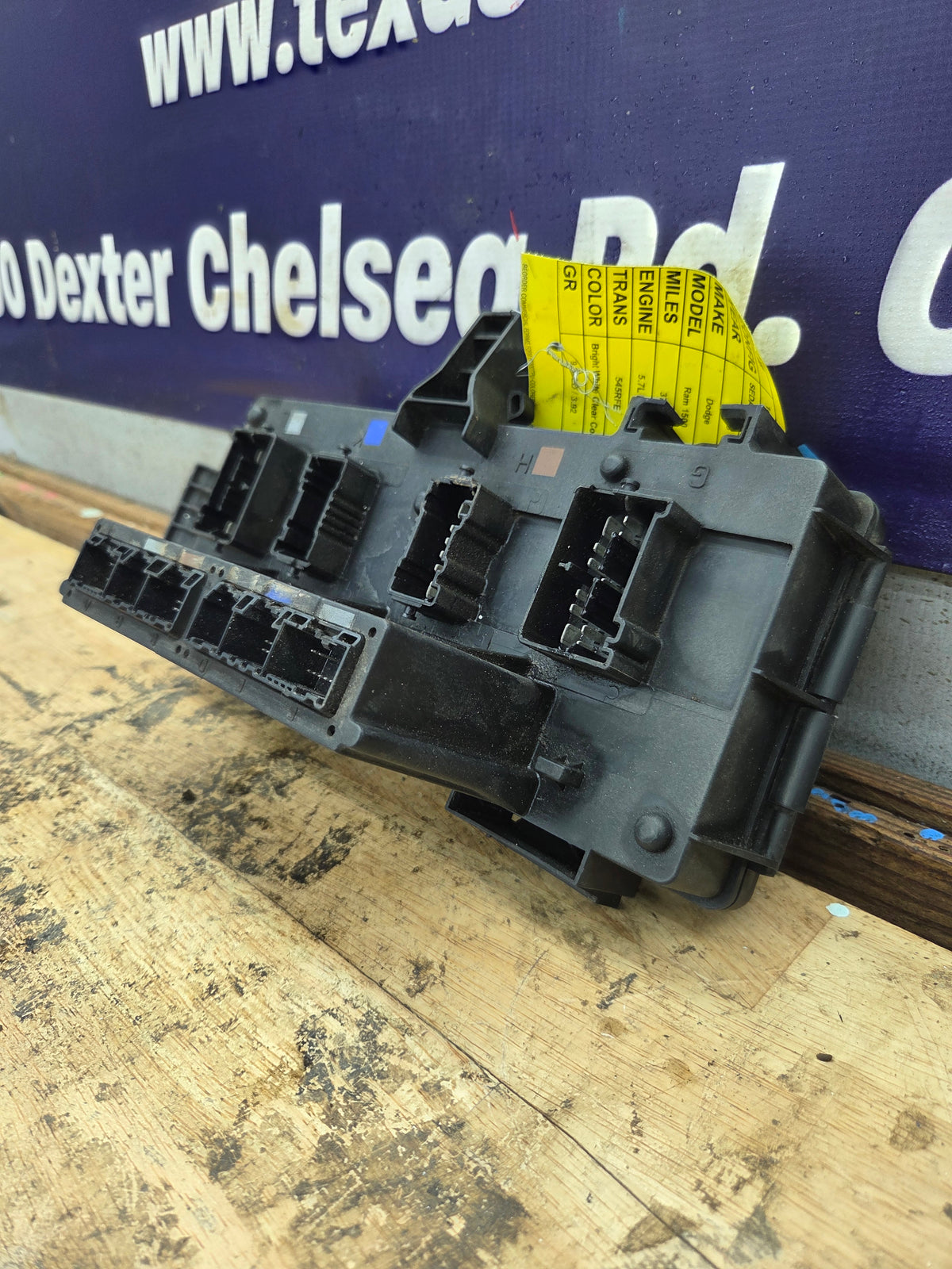 2006 Dodge Ram 1500 2500 5.7L Totally Integrated Power Module Fuse Box - P56049889AM