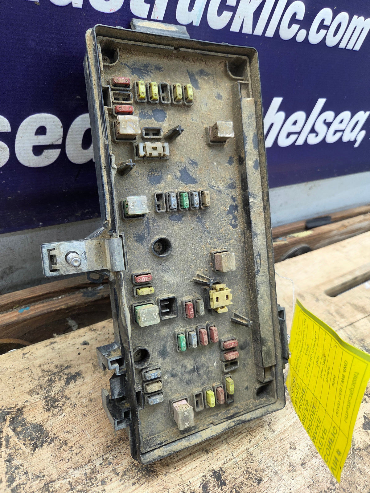 2006 Dodge Ram 2500 3500 5.9L Cummins Totally Integrated Power Module Fuse Box - P56049894AO