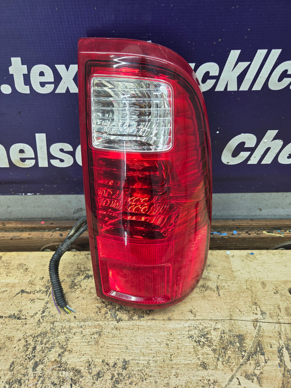 2008-2016 Ford Super Duty Passenger Side Tail Light F250 F350 F450 F550 7C34-13B504-A