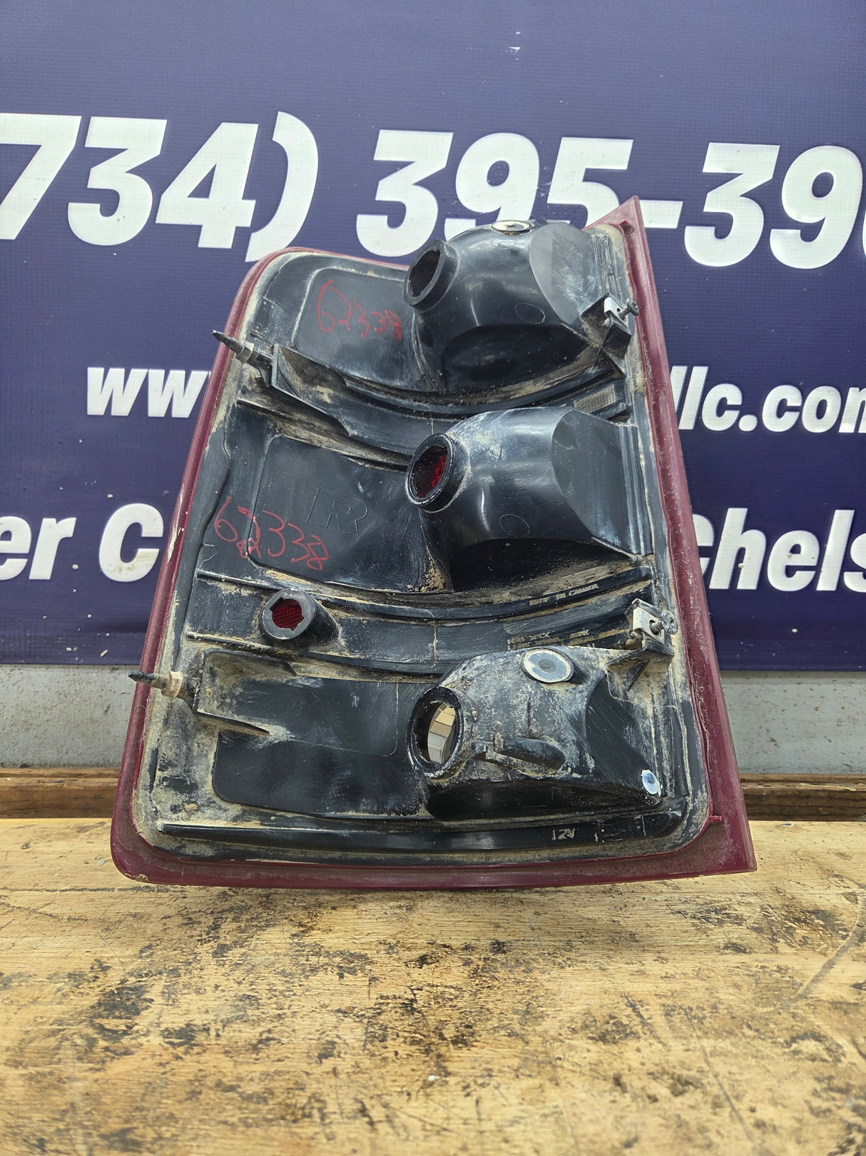 2007-2013 GMC Sierra Passenger Side Tail Light