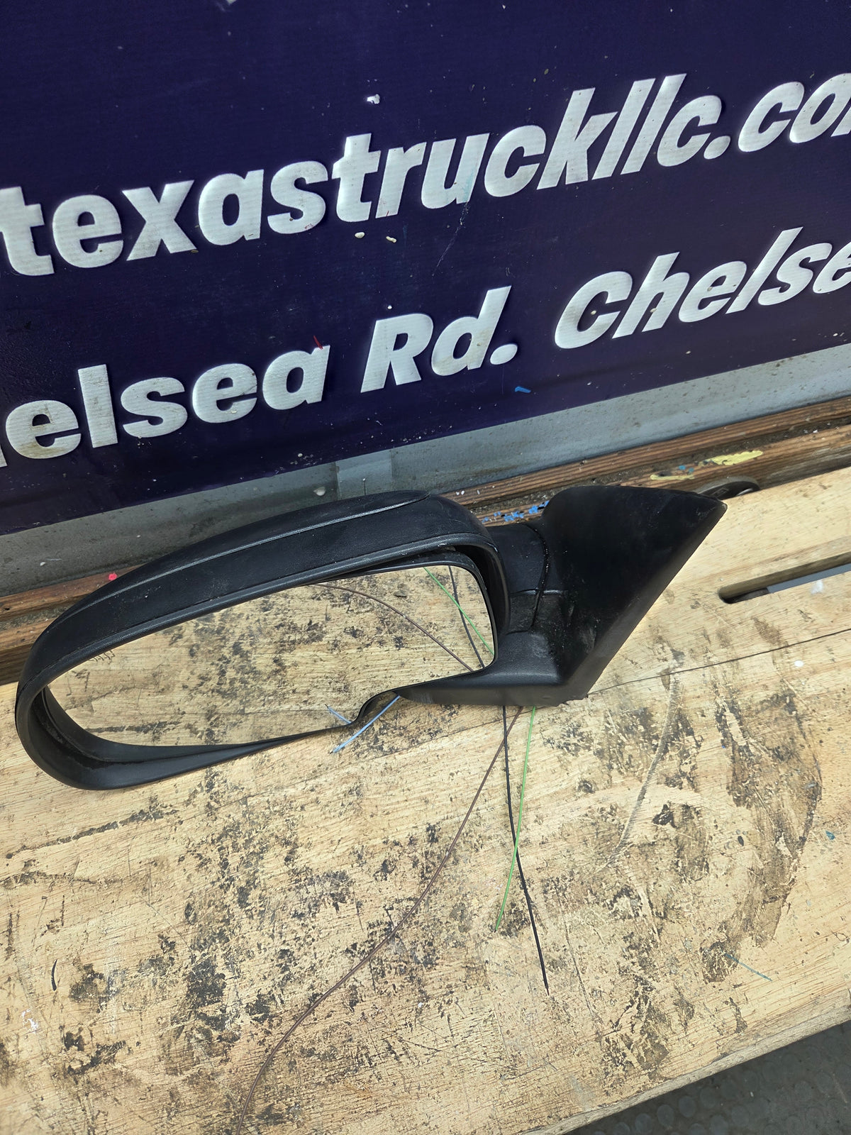 1999-2006 Chevrolet Silverado GMC Sierra 1500 2500 LH Driver Side Power and Heat Mirror