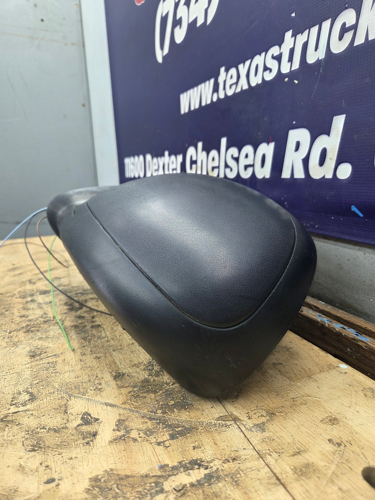 1999-2006 Chevrolet Silverado GMC Sierra 1500 2500 LH Driver Side Power and Heat Mirror