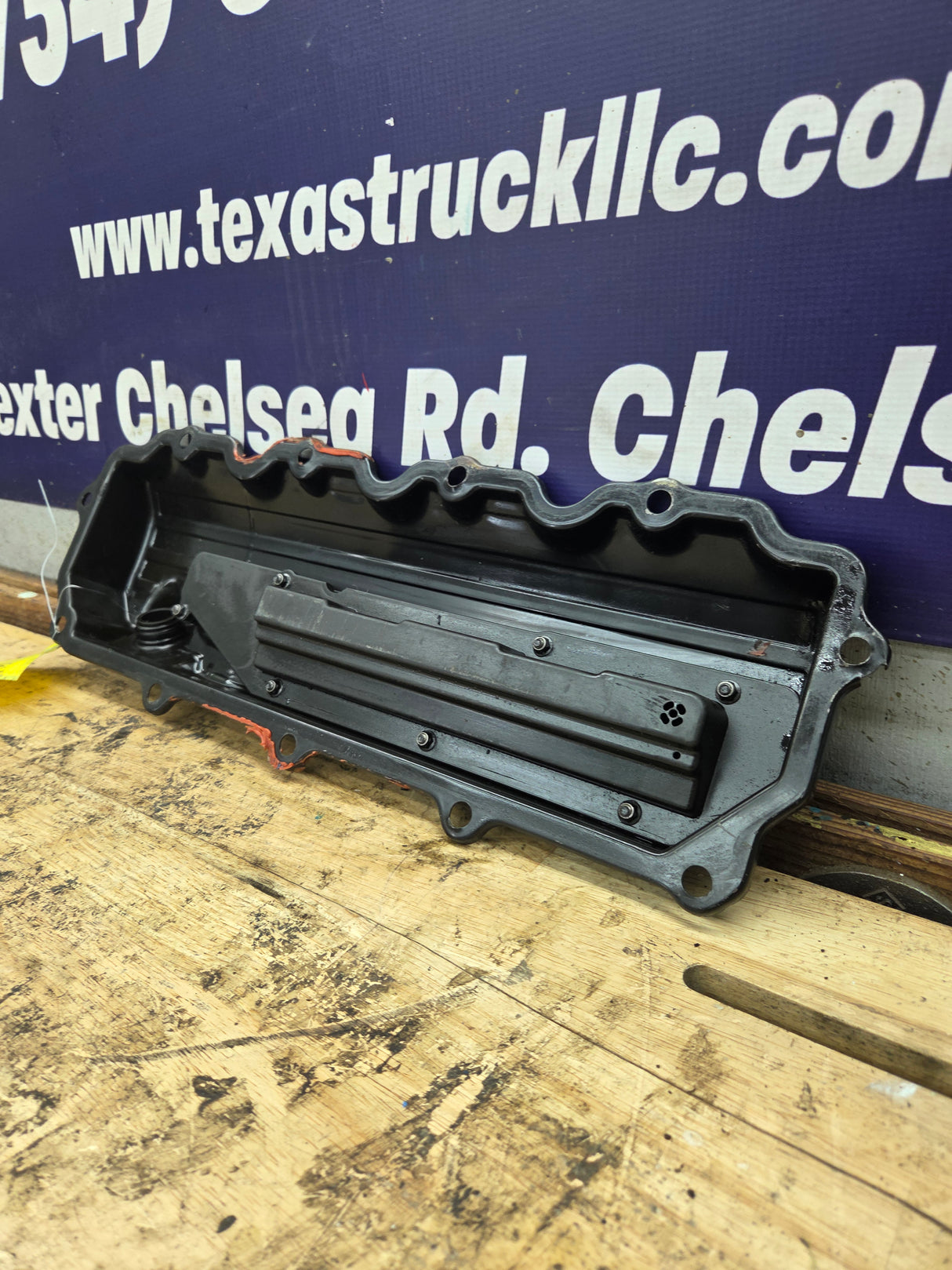 2004.5-2007 Ford 6.0 Power Stroke Drivers Valve Cover Super Duty Excursion