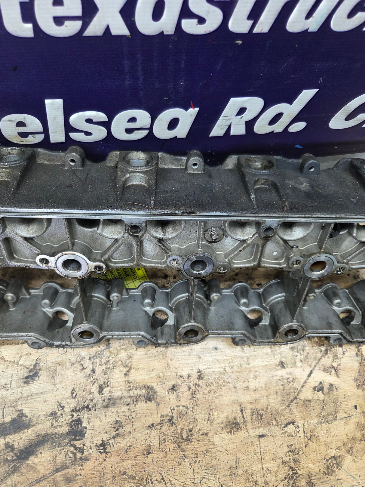 2003-2004 Genuine Ford Power Stroke 6.0L Diesel Rocker Box Arm Housing OEM 1840550C1 18MM