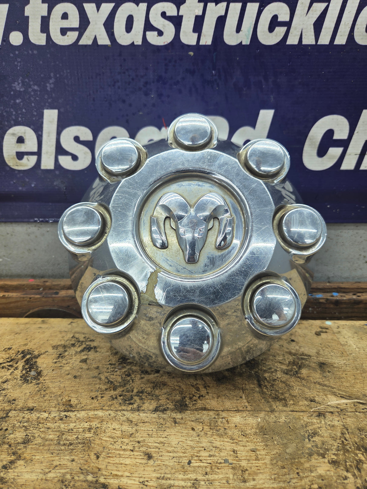 2003-20013 Dodge Ram 1500 2500 3500 OEM Center Wheel Cap Hub Cap P/N 52121450AB