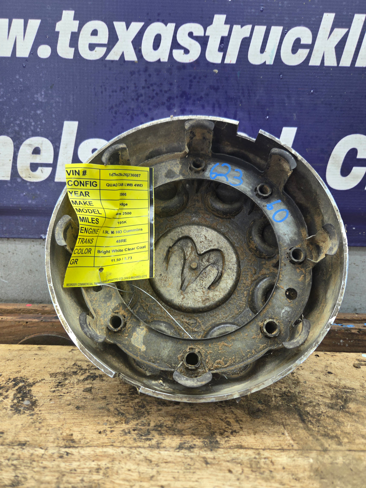 2003-20013 Dodge Ram 1500 2500 3500 OEM Center Wheel Cap Hub Cap P/N 52121450AB