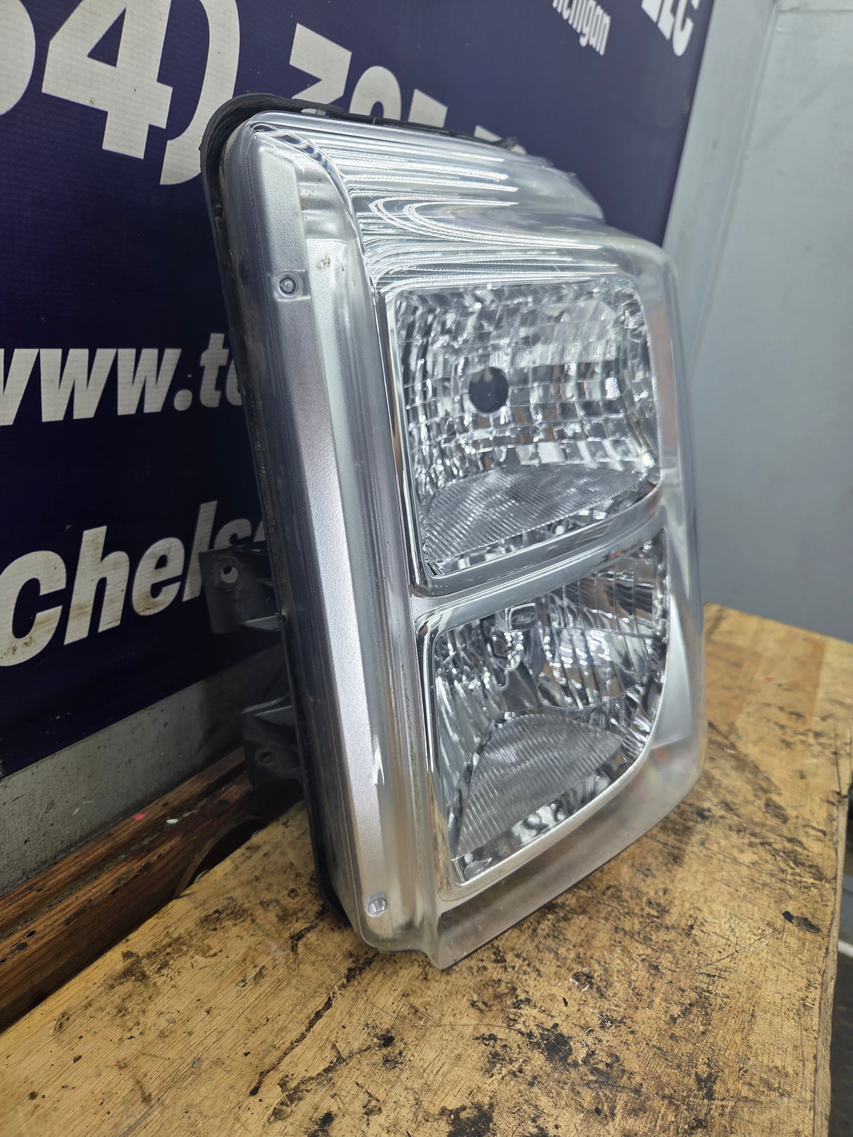 2011-2016 Ford Super Duty F250 F350 F450 F550 LH Driver Side Headlight 6.7L Power Stroke 6.2L Gas BC34-13006-A