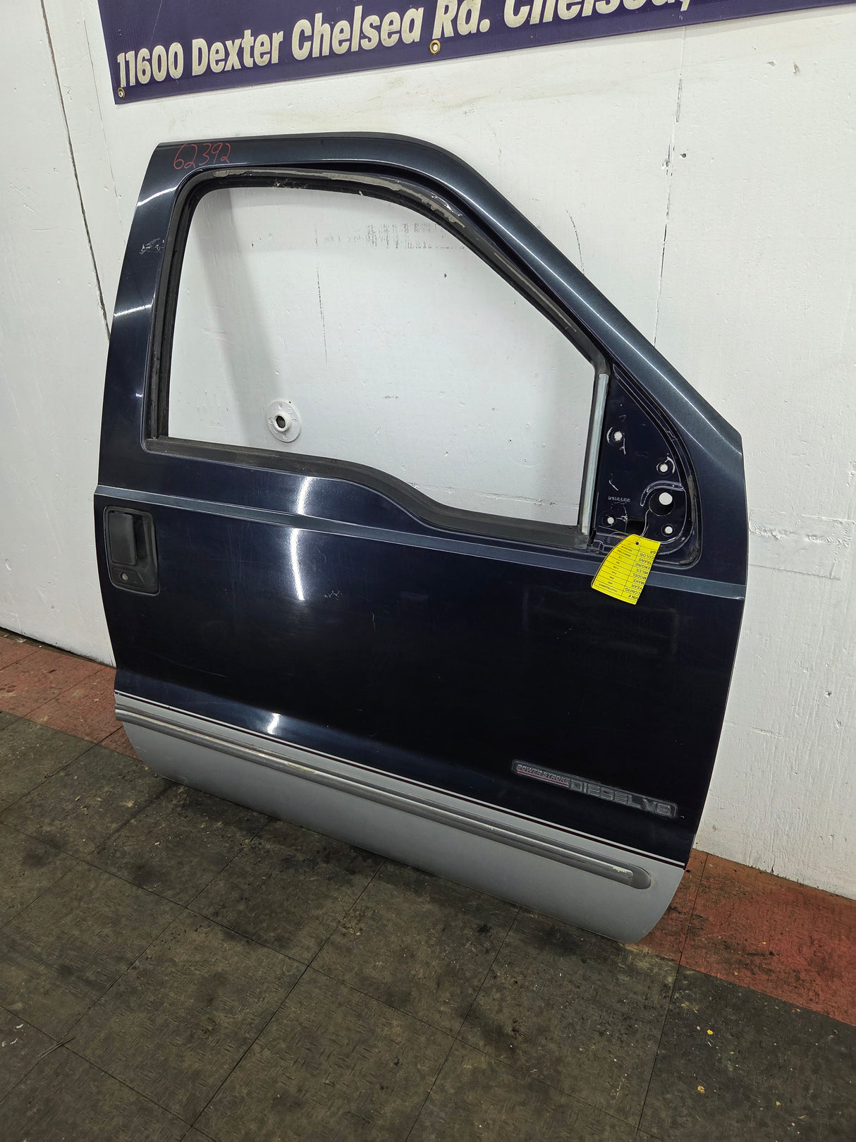 1999-2007 Ford Super Duty RH Passenger Side Front Door F250 F350 F450 F550